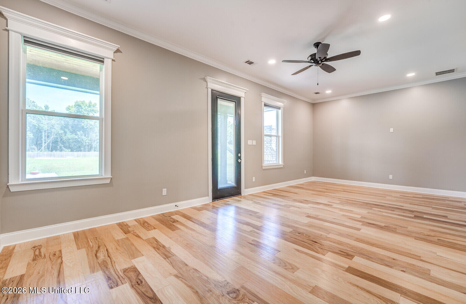 9 Davis Road Property Photo 29