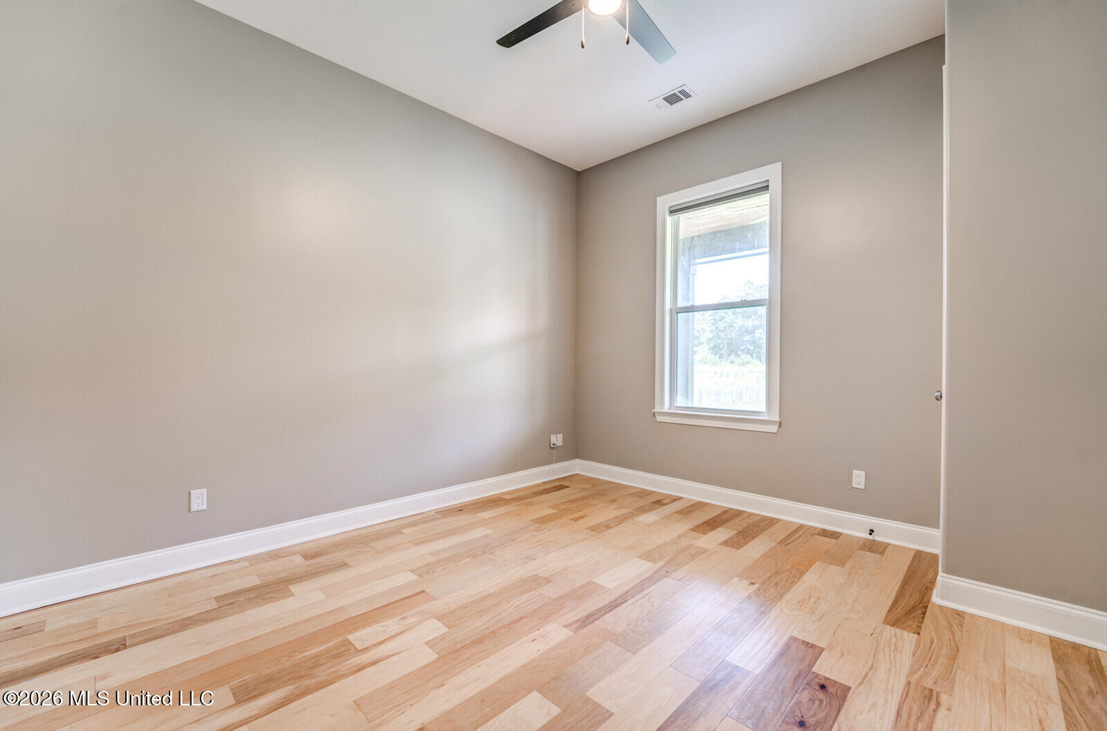 9 Davis Road Property Photo 31