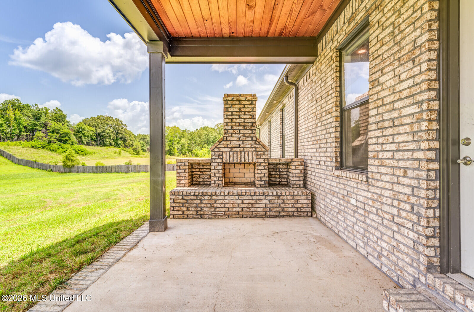 9 Davis Road Property Photo 41