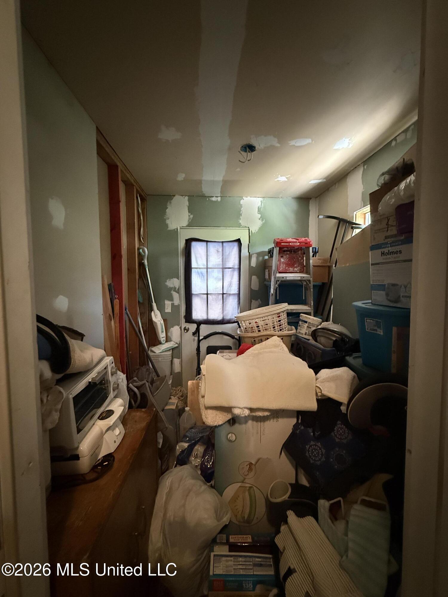 178 Violet Street Property Photo 10