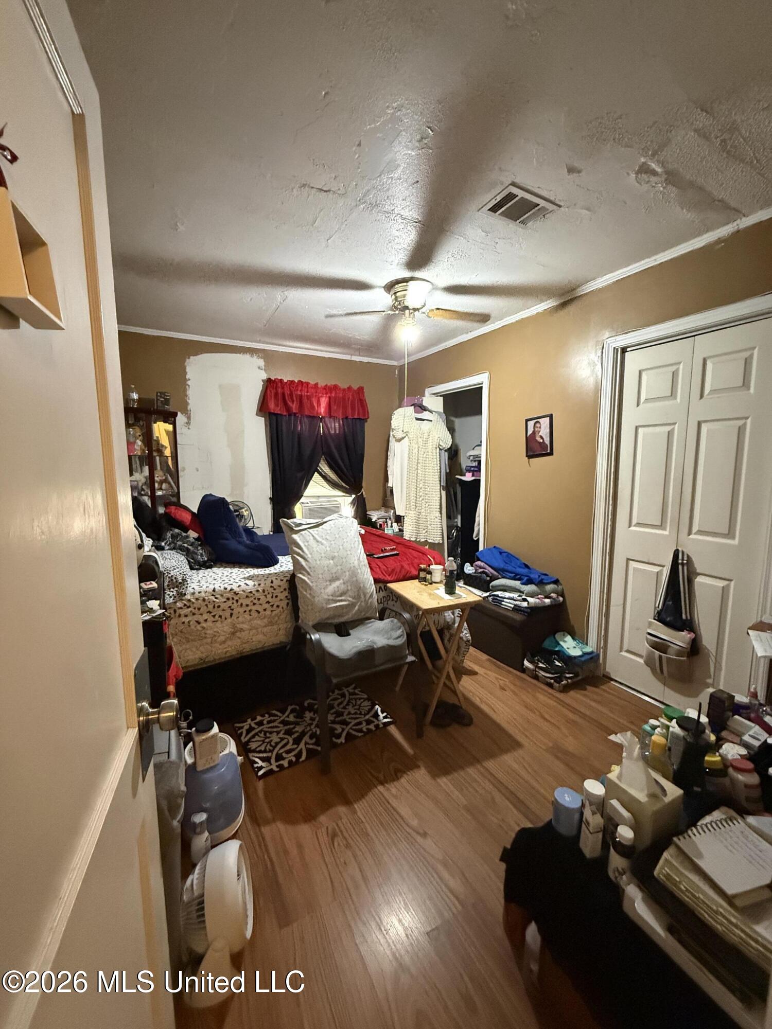 178 Violet Street Property Photo 13