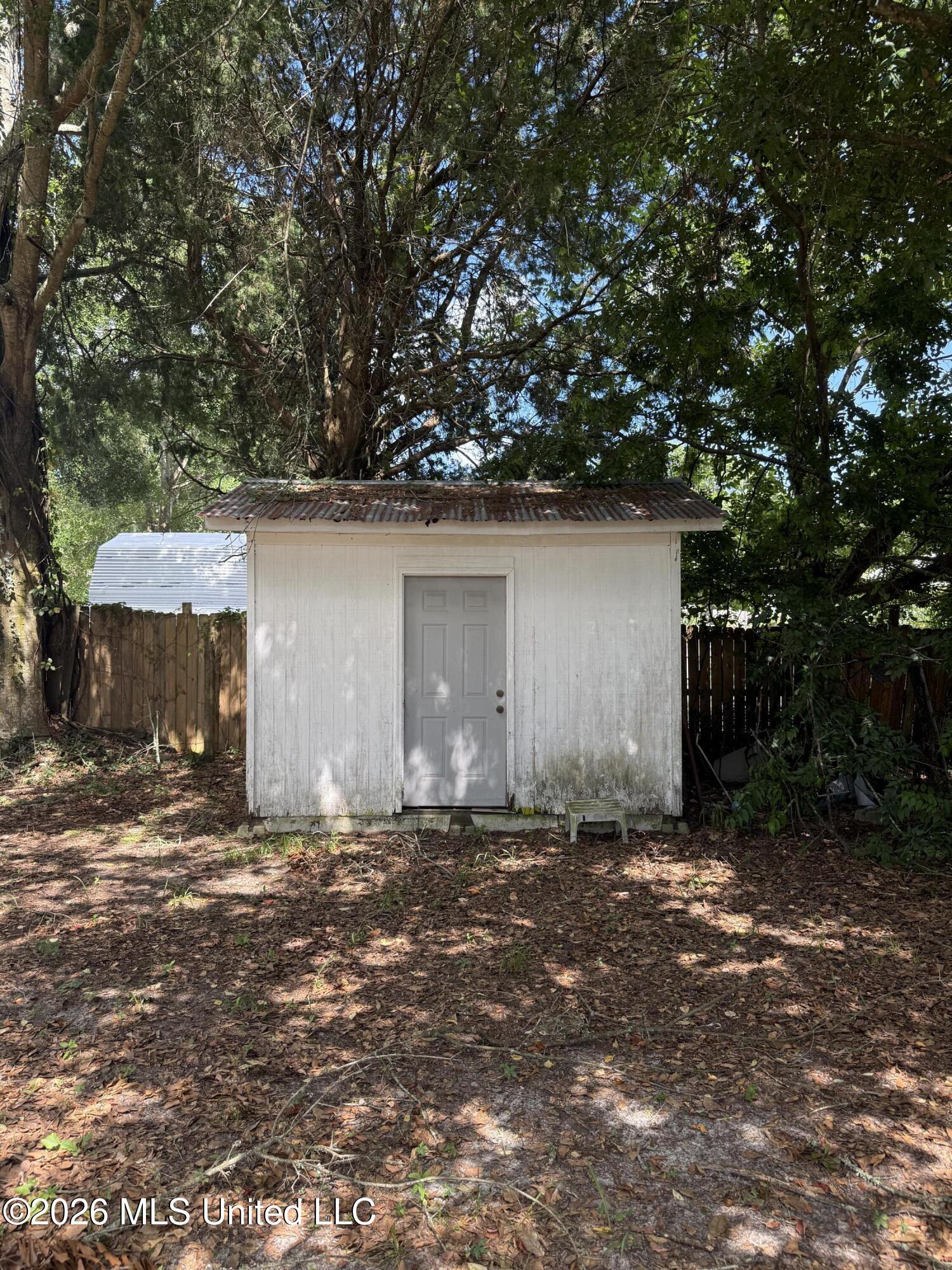 178 Violet Street Property Photo 23