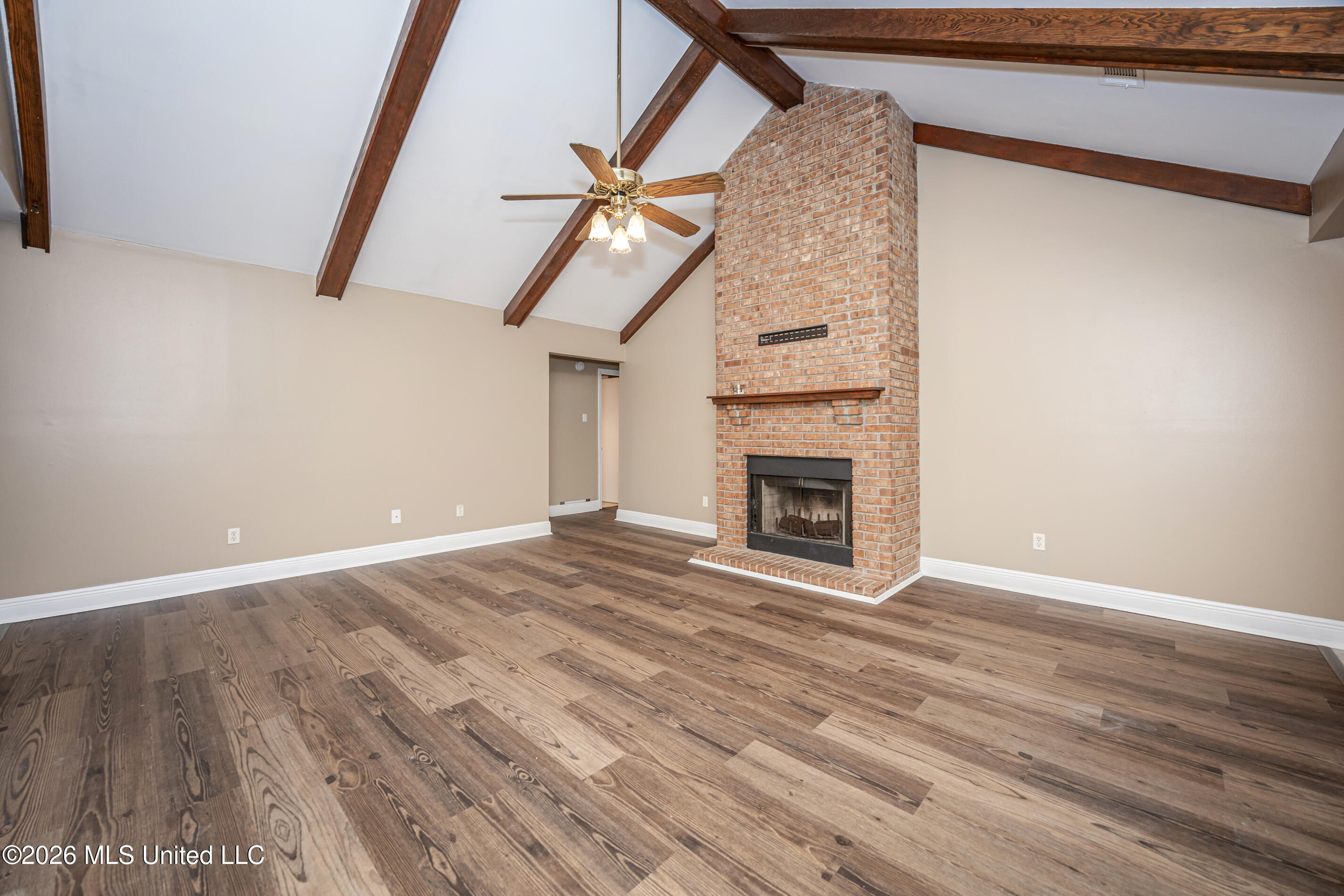760 S Whitney Drive Property Photo 8