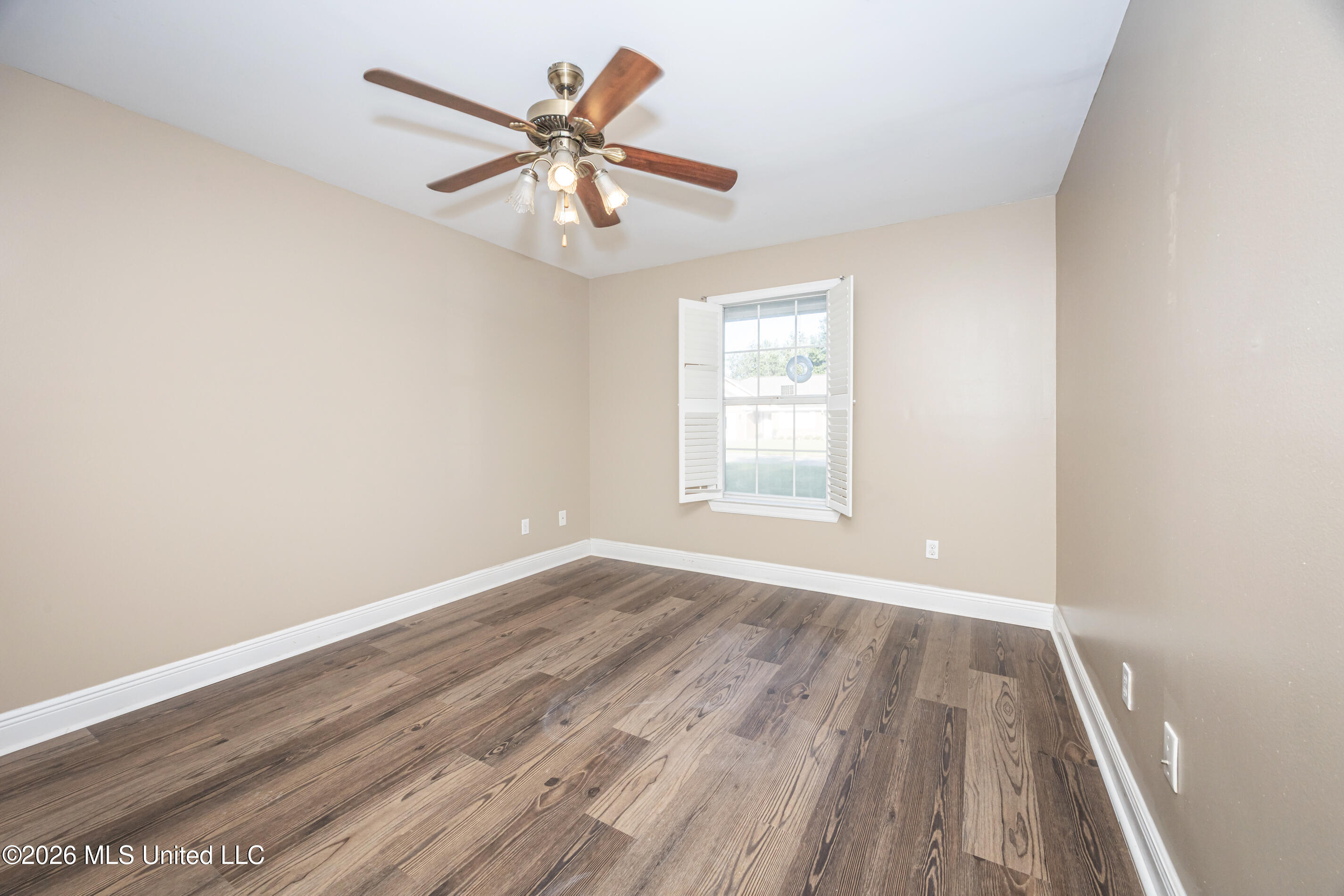 760 S Whitney Drive Property Photo 21