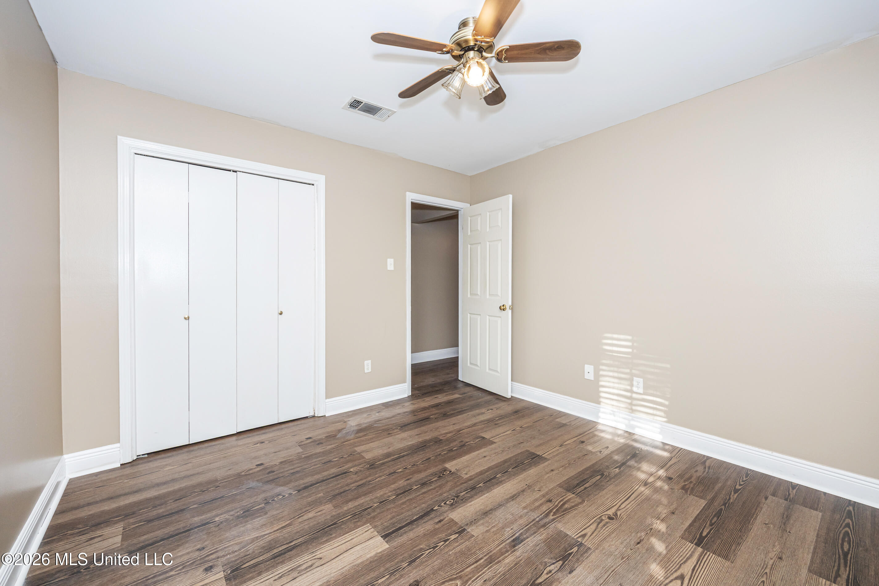 760 S Whitney Drive Property Photo 28