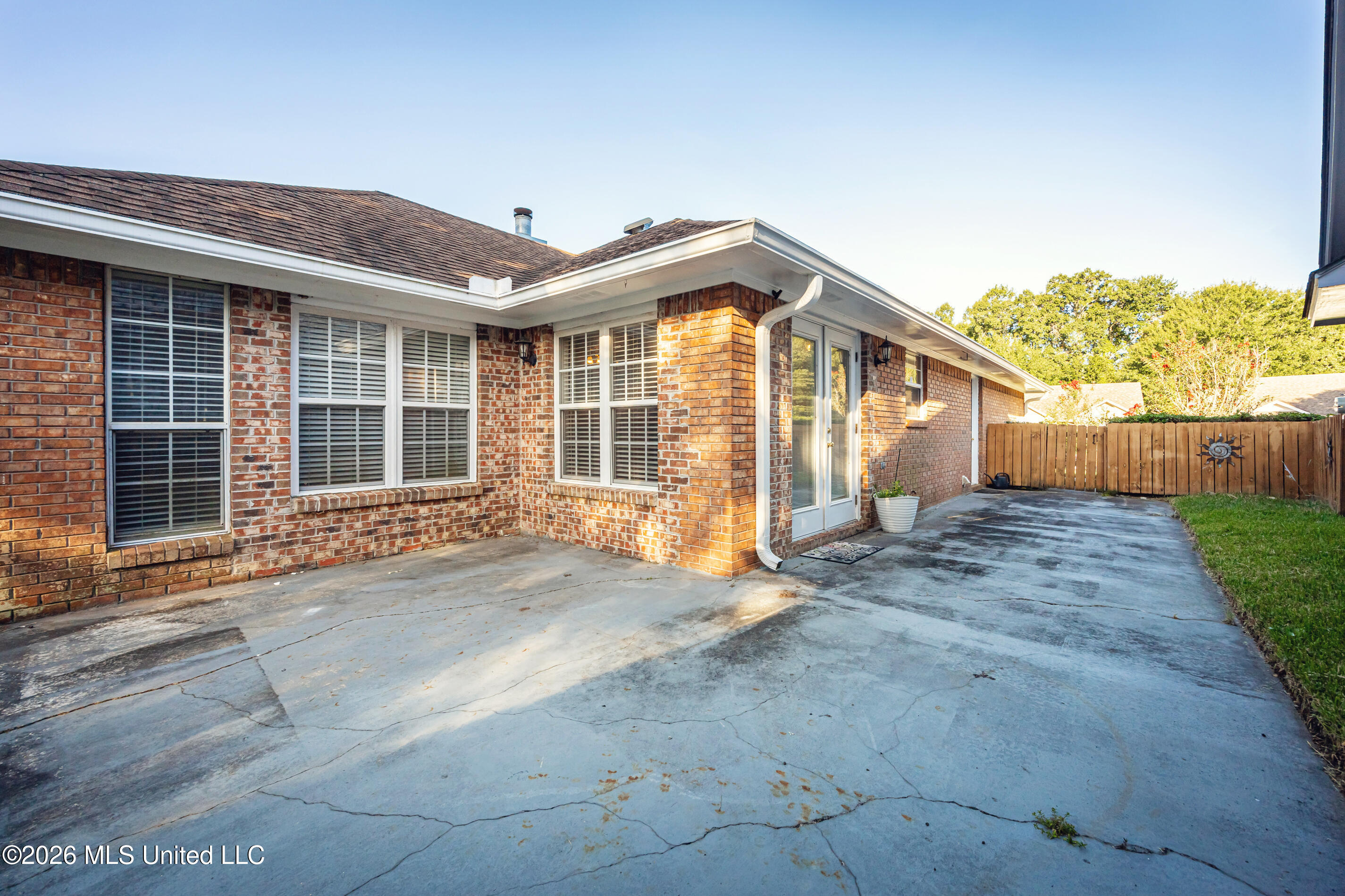 760 S Whitney Drive Property Photo 33