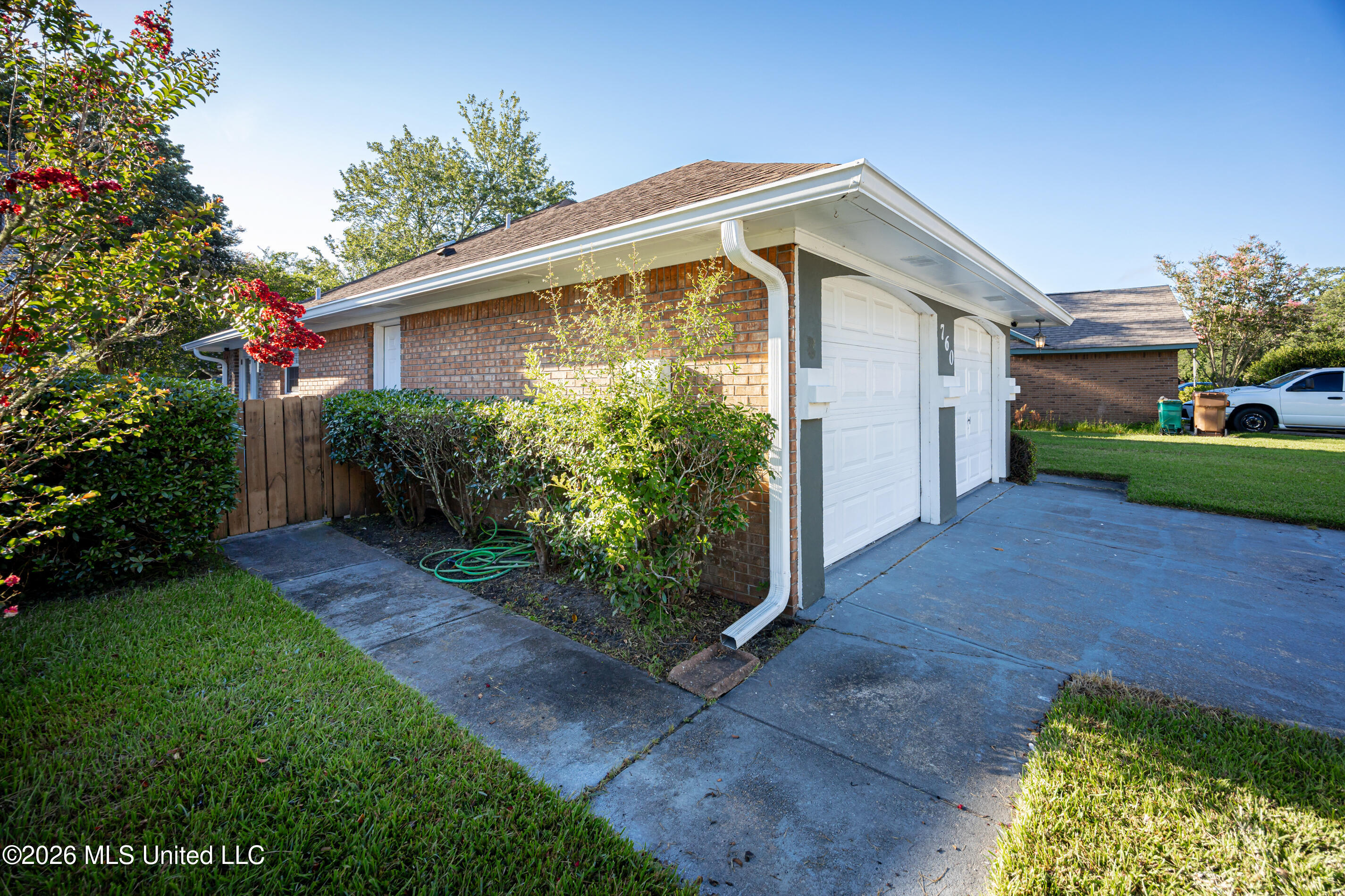760 S Whitney Drive Property Photo 42