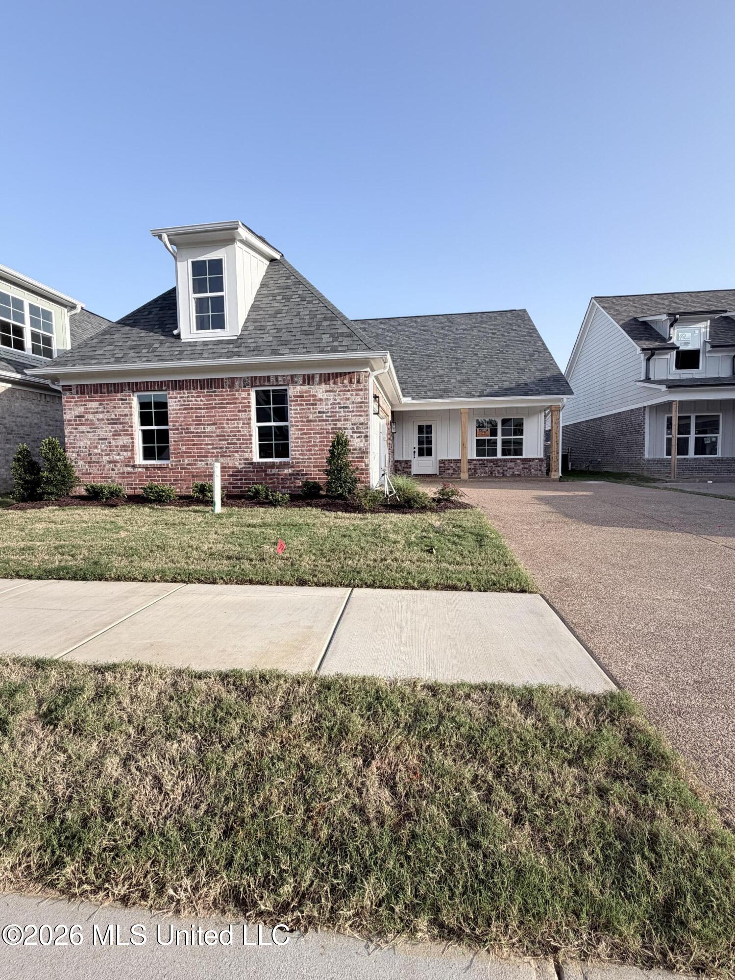 6079 River Birch Road Property Photo 1