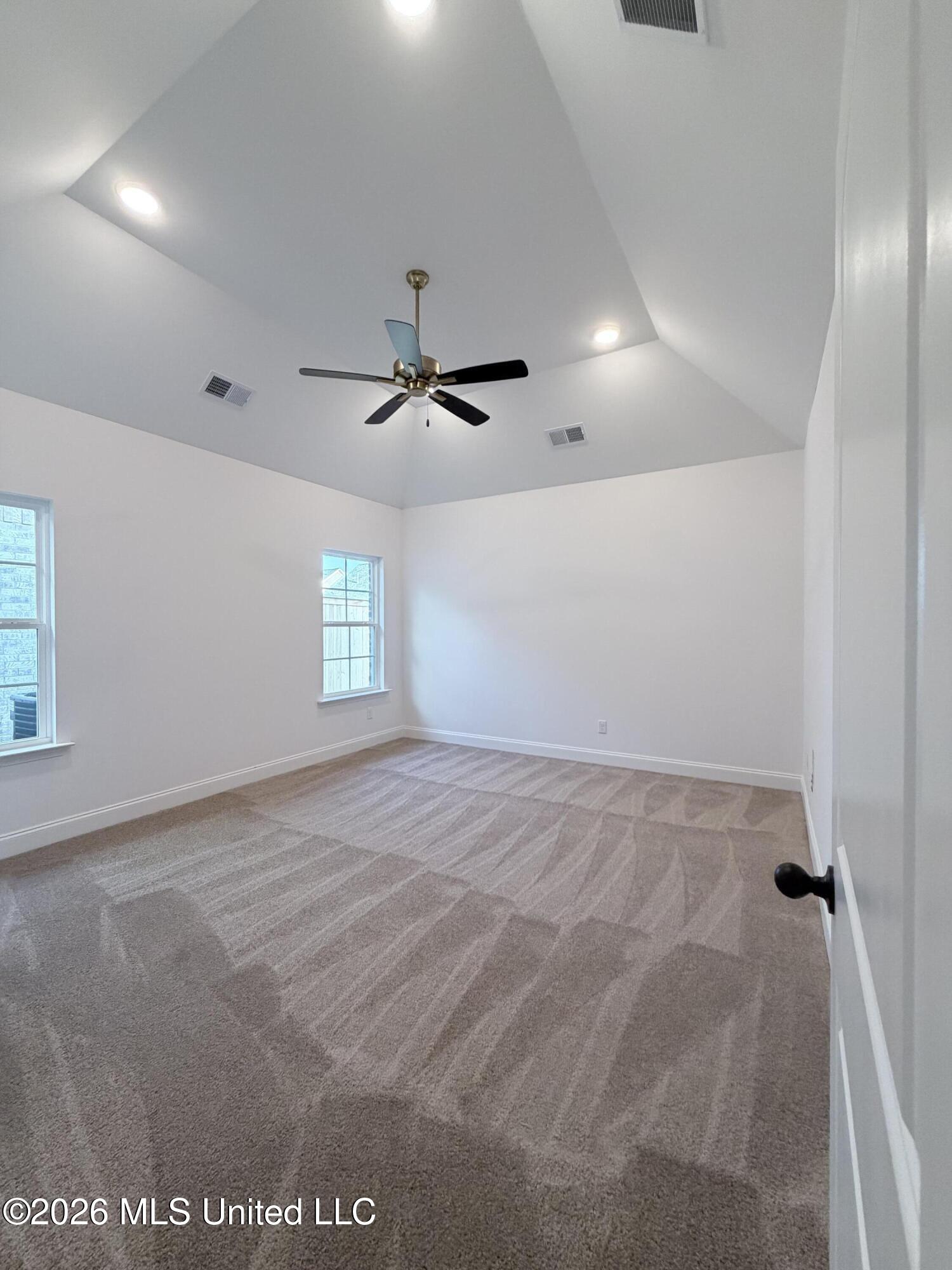 6079 River Birch Road Property Photo 7