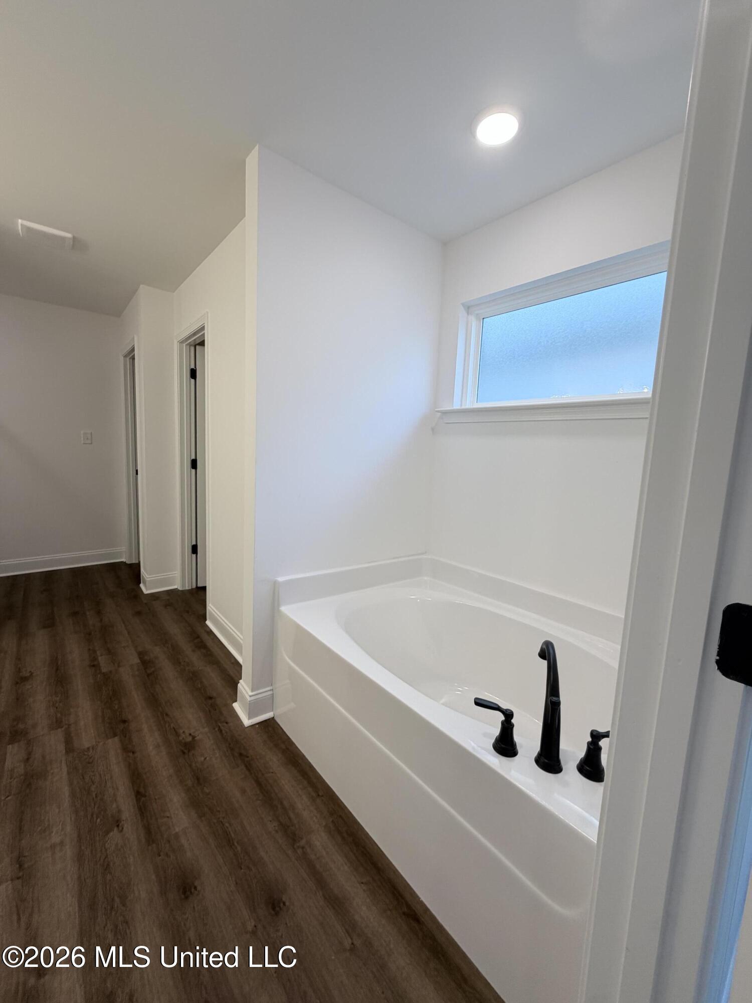 6079 River Birch Road Property Photo 11