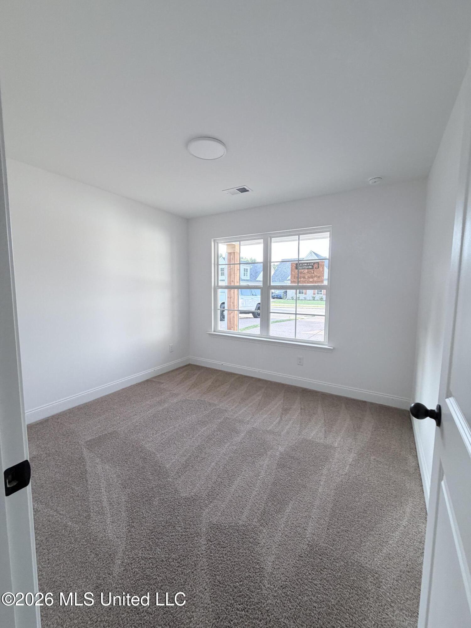 6079 River Birch Road Property Photo 14