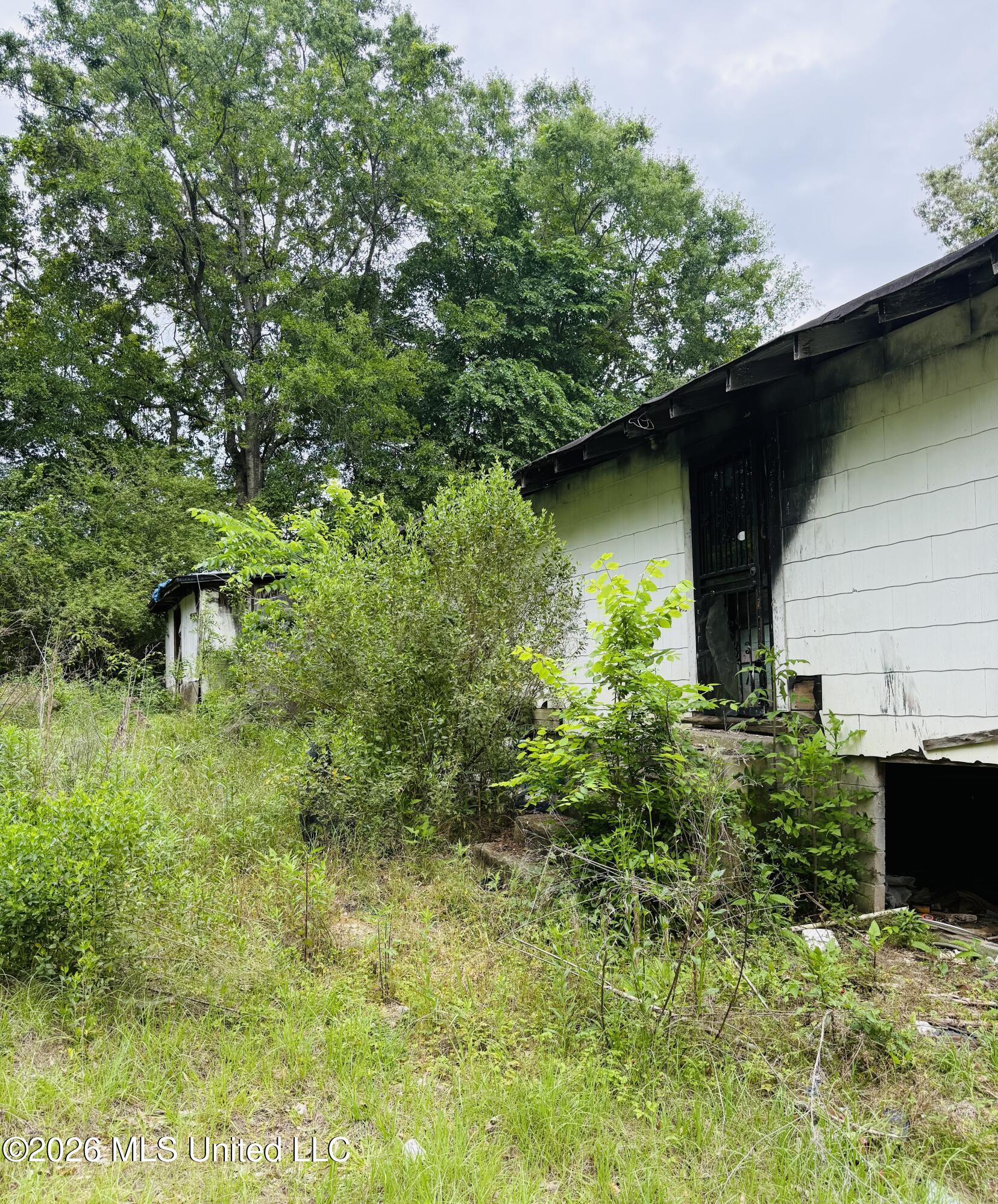 3210 Forest Avenue Ext Property Photo 10