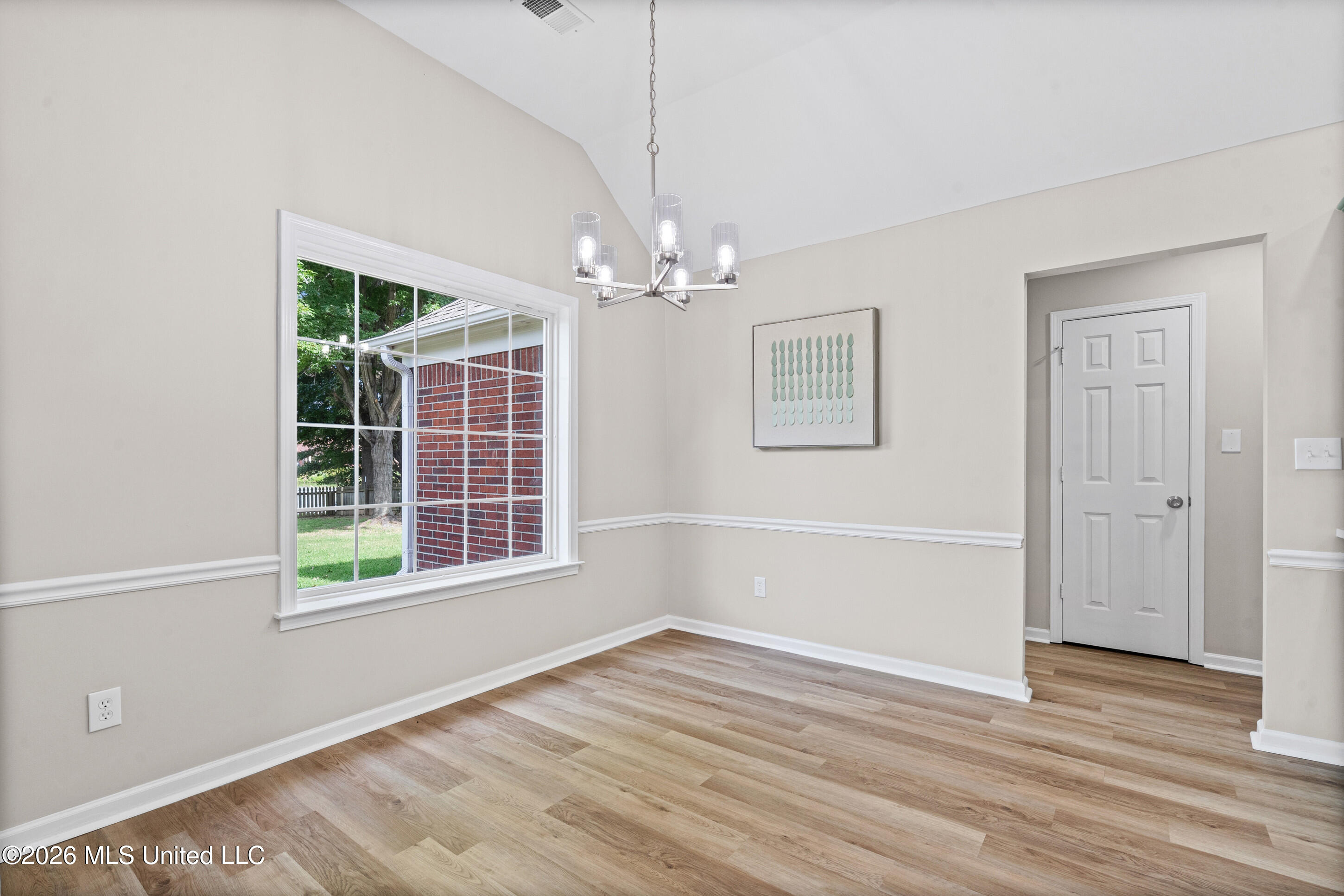 9079 Hickory Drive Property Photo 13