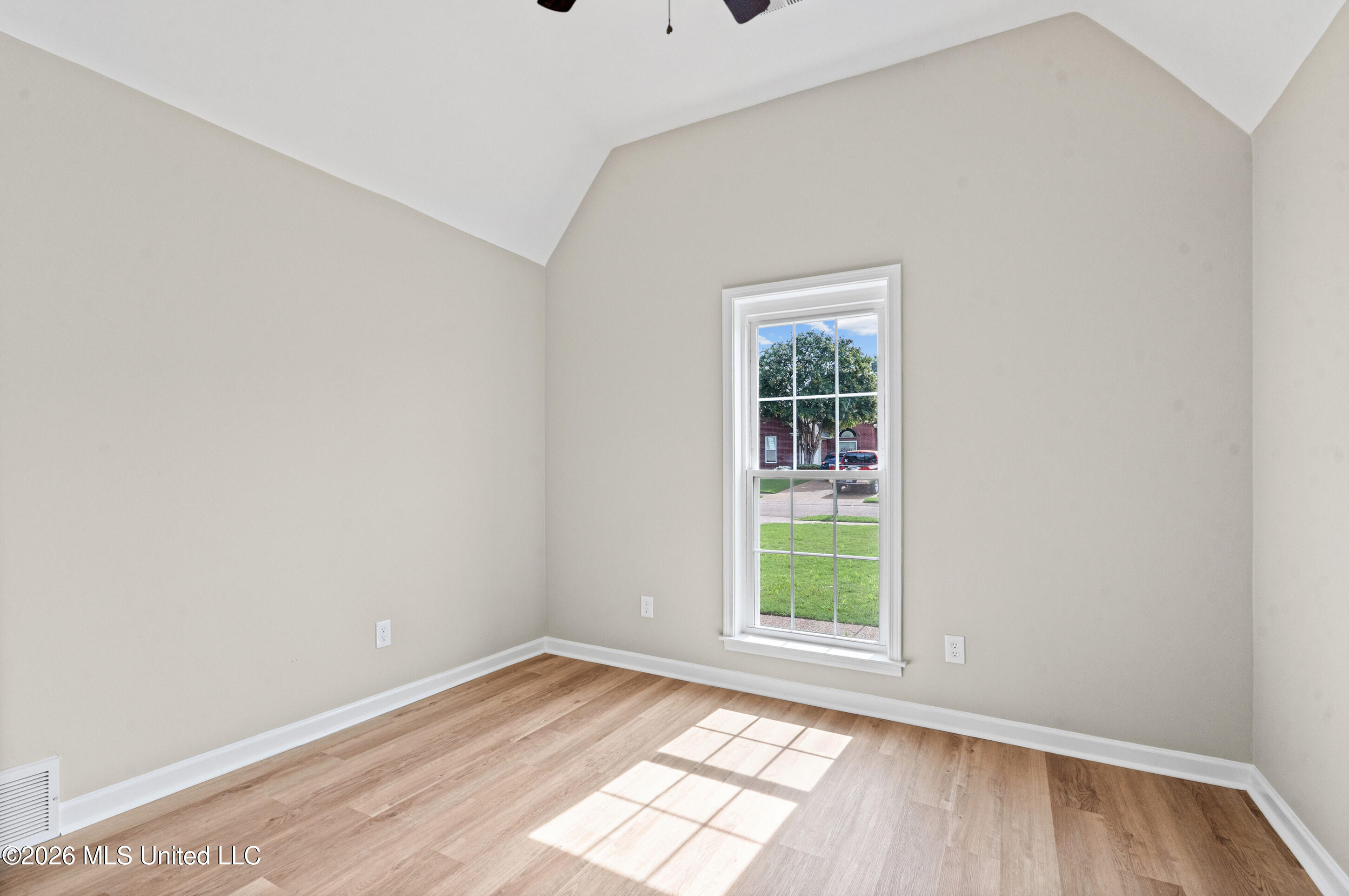 9079 Hickory Drive Property Photo 18
