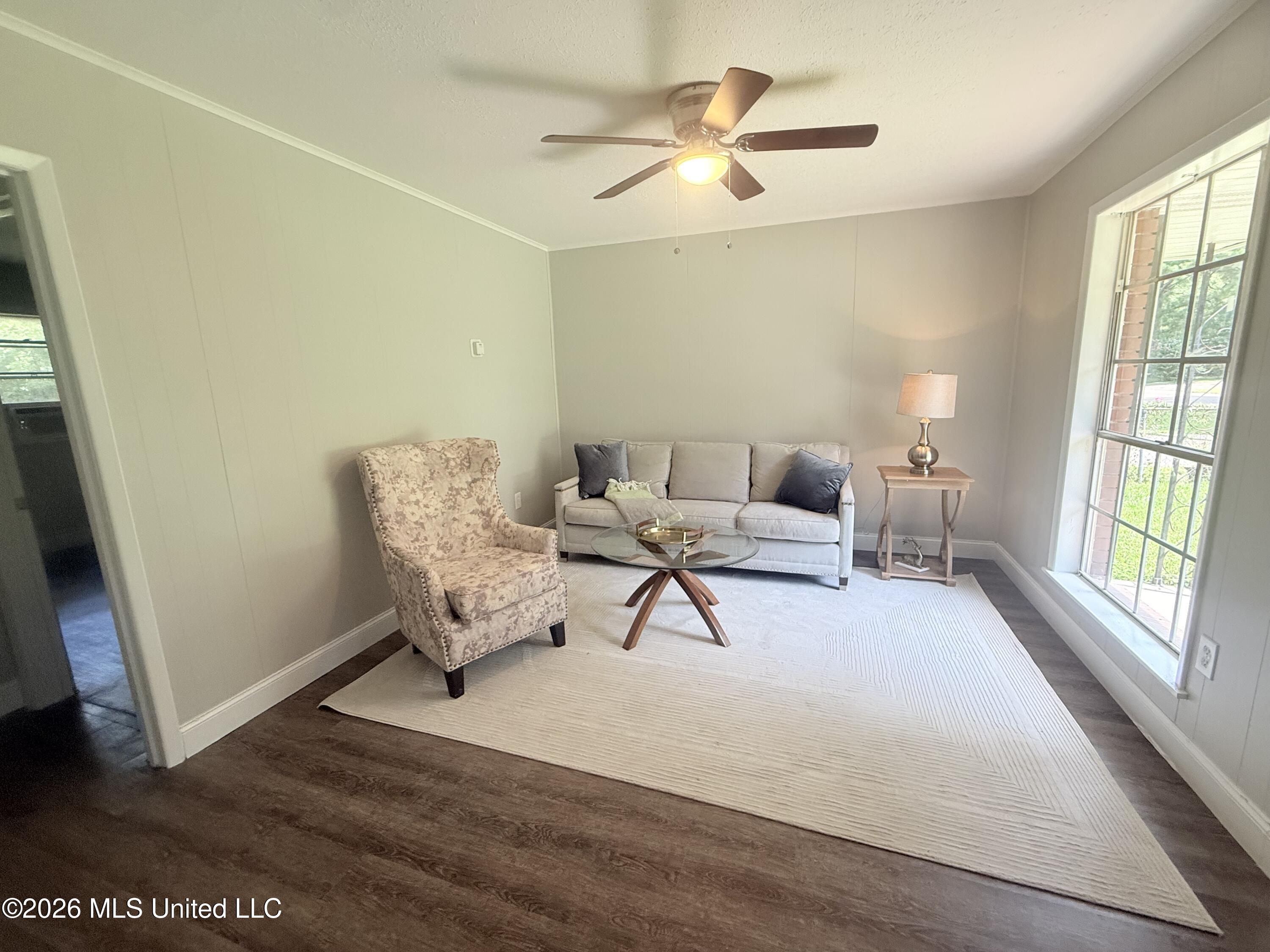 147 Skylane Drive Property Photo 6