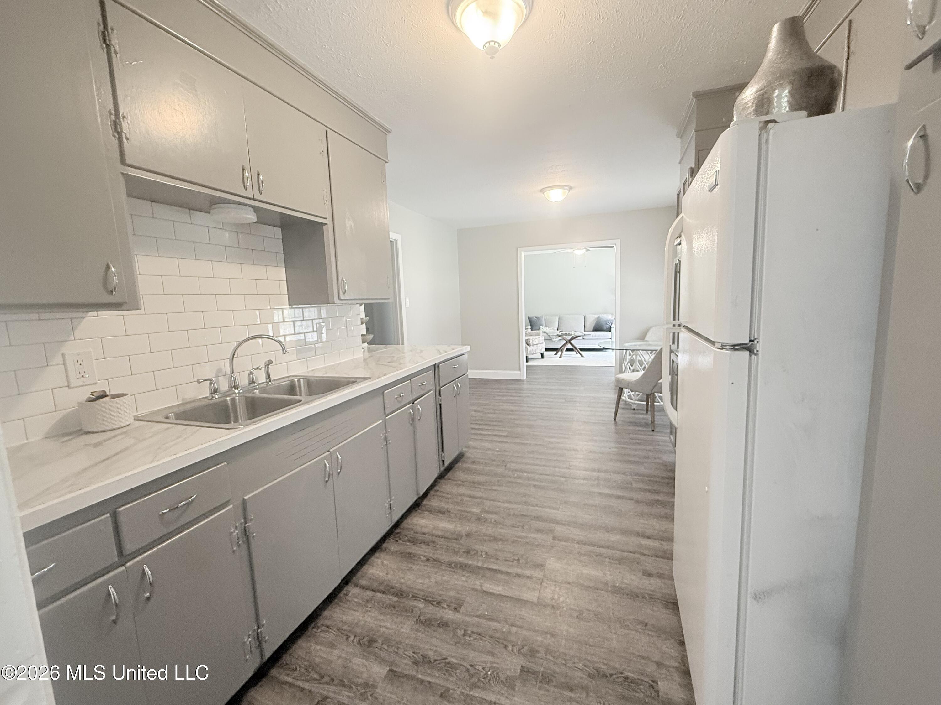 147 Skylane Drive Property Photo 8