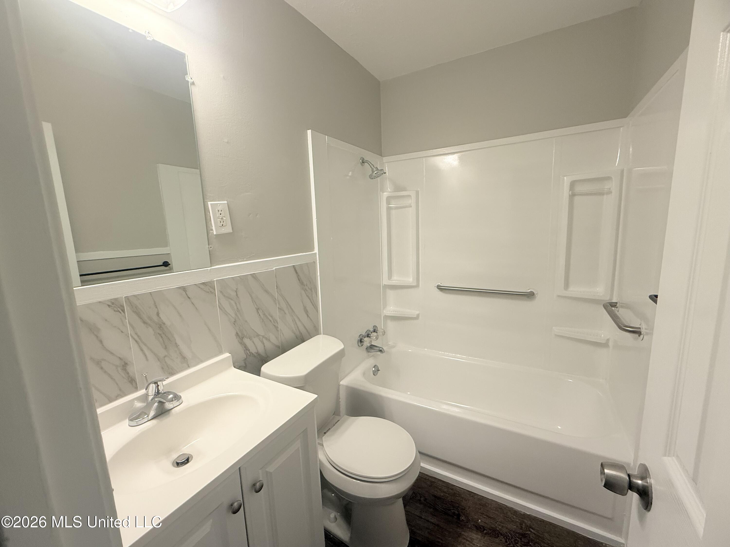 147 Skylane Drive Property Photo 12