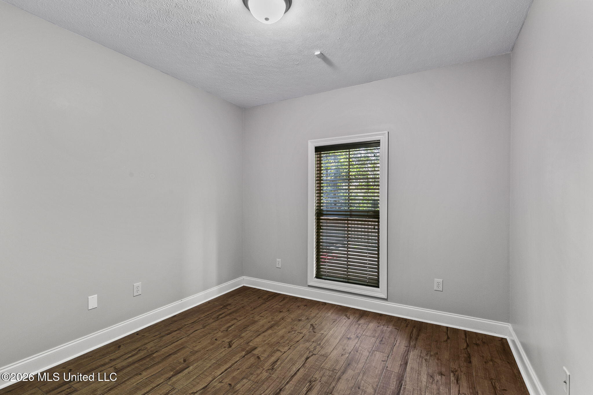 814 Windlass Cove Property Photo 36