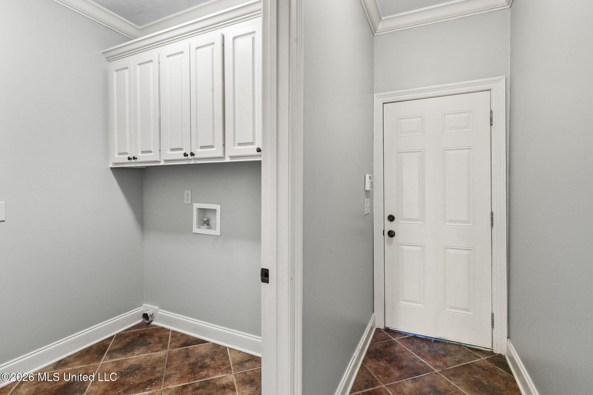 814 Windlass Cove Property Photo 42