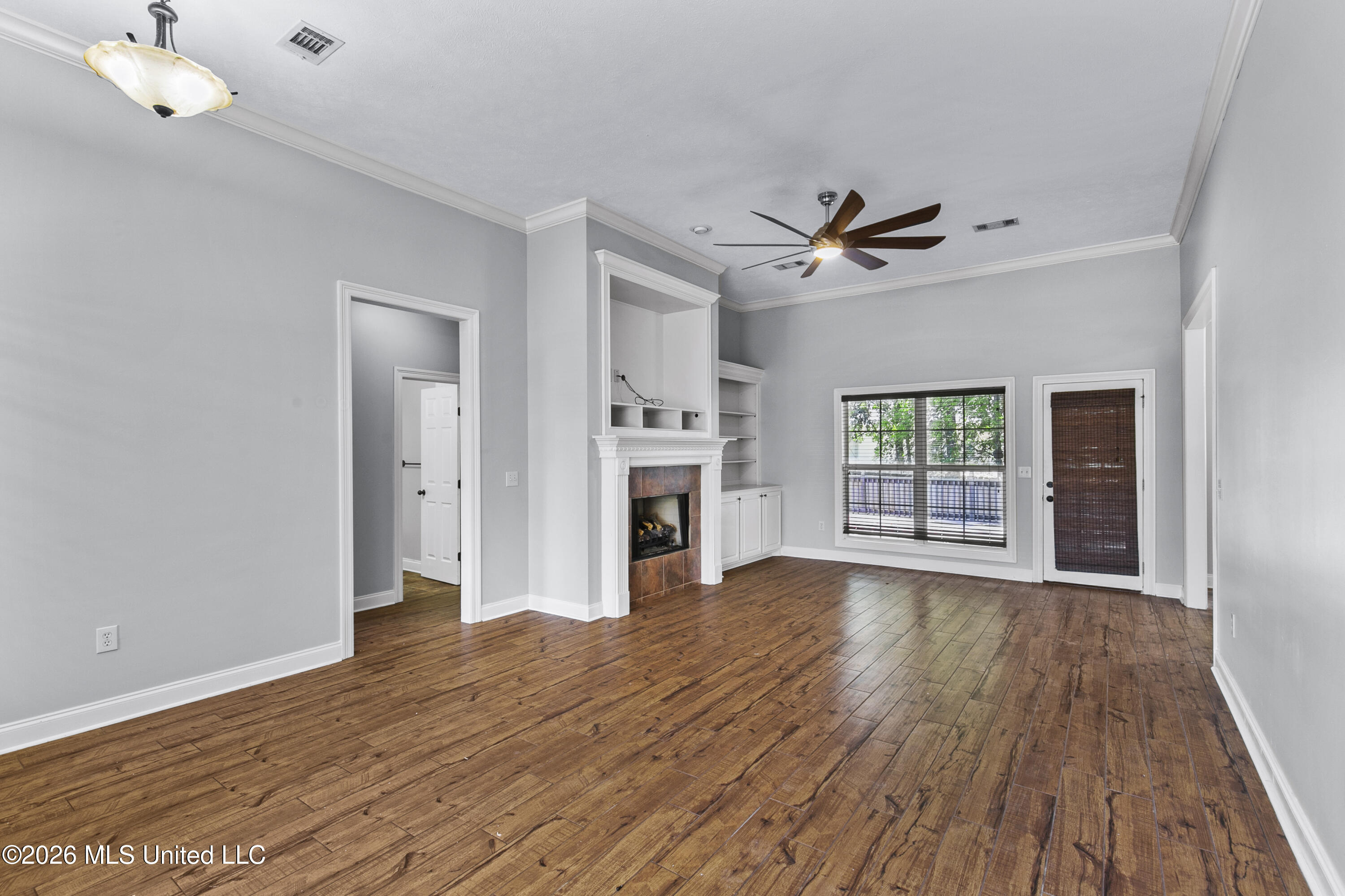 814 Windlass Cove Property Photo 77