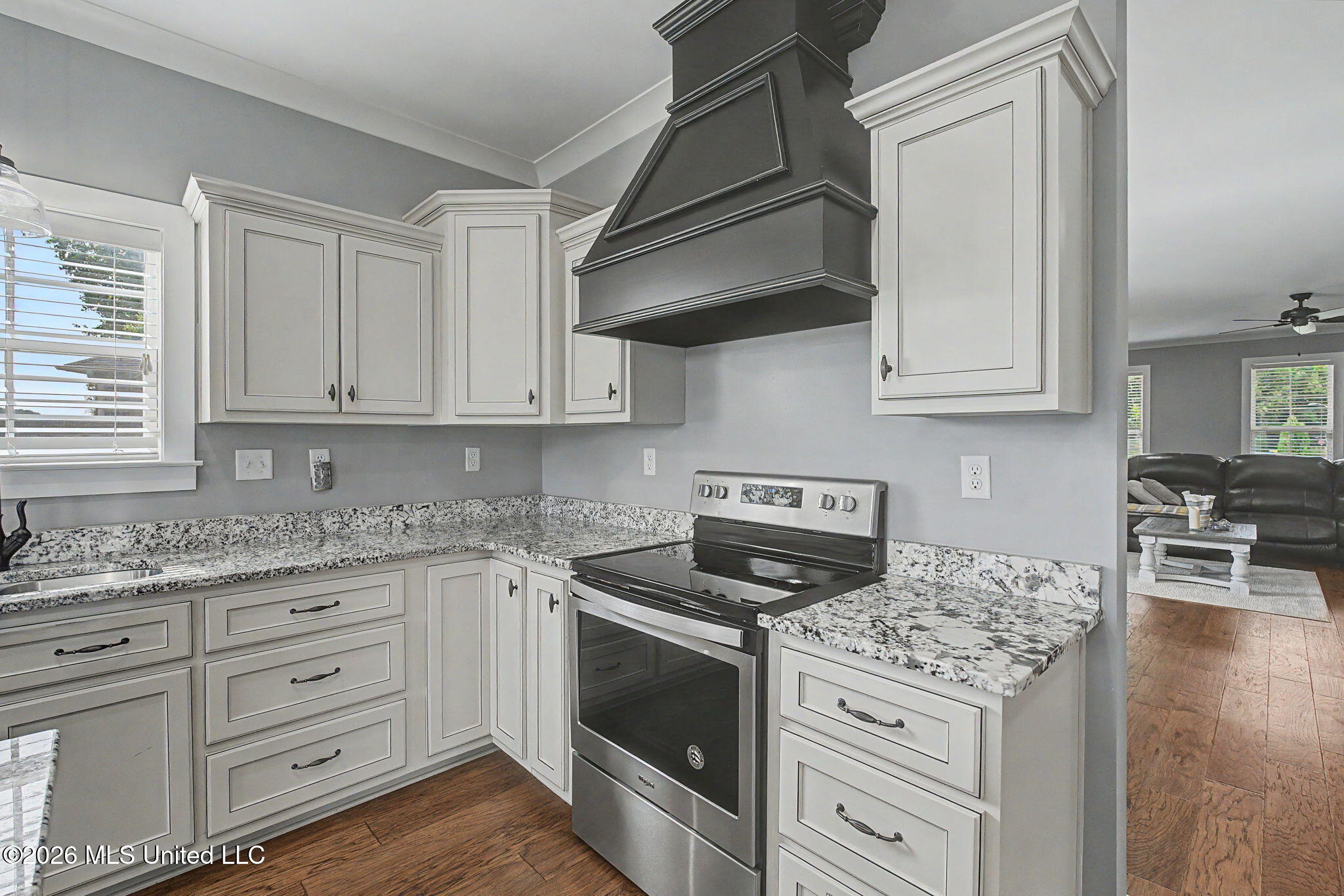 6105 Arnold Palmer Cove Property Photo 15