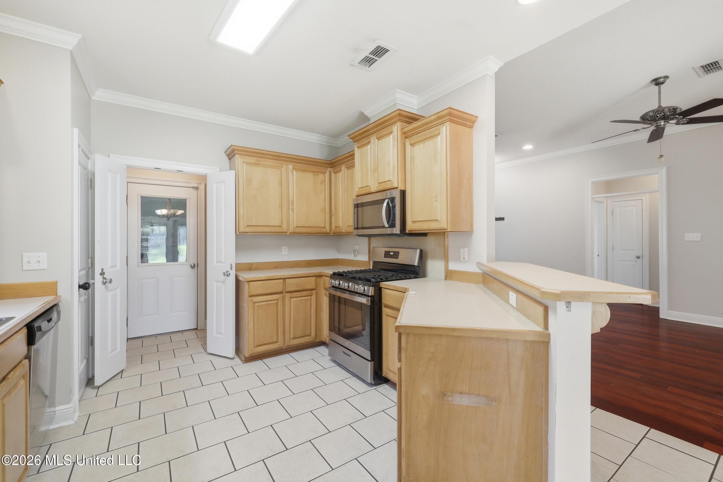 13022 Oakberry Lane Property Photo 12