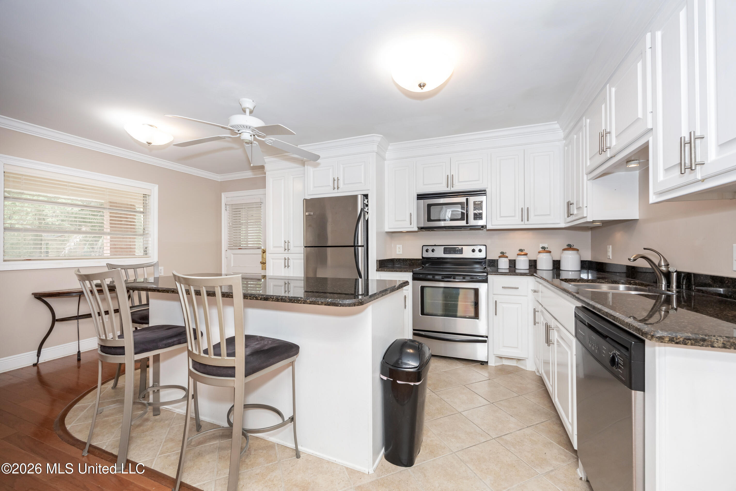 1907 9th Street Property Photo 12