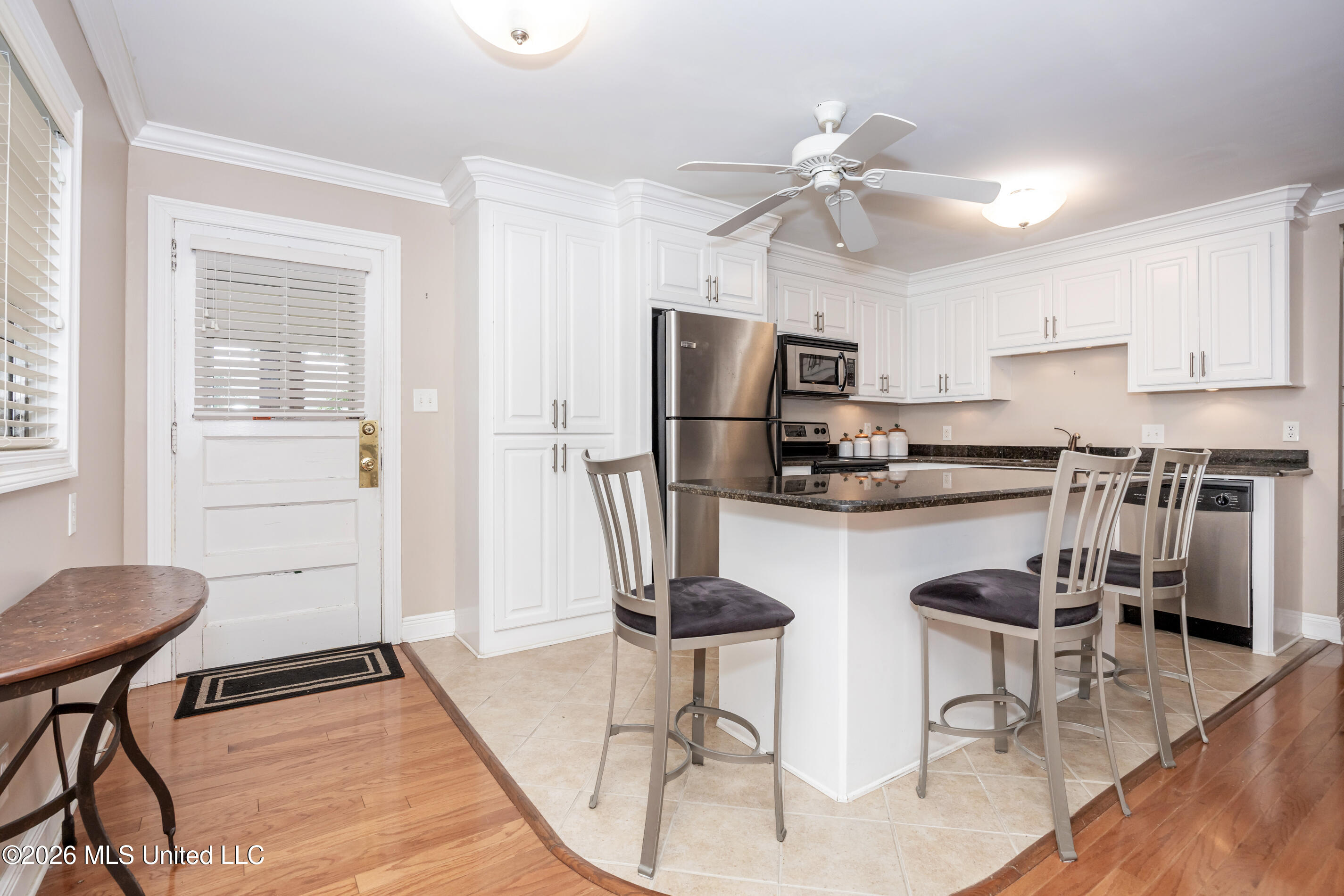 1907 9th Street Property Photo 13