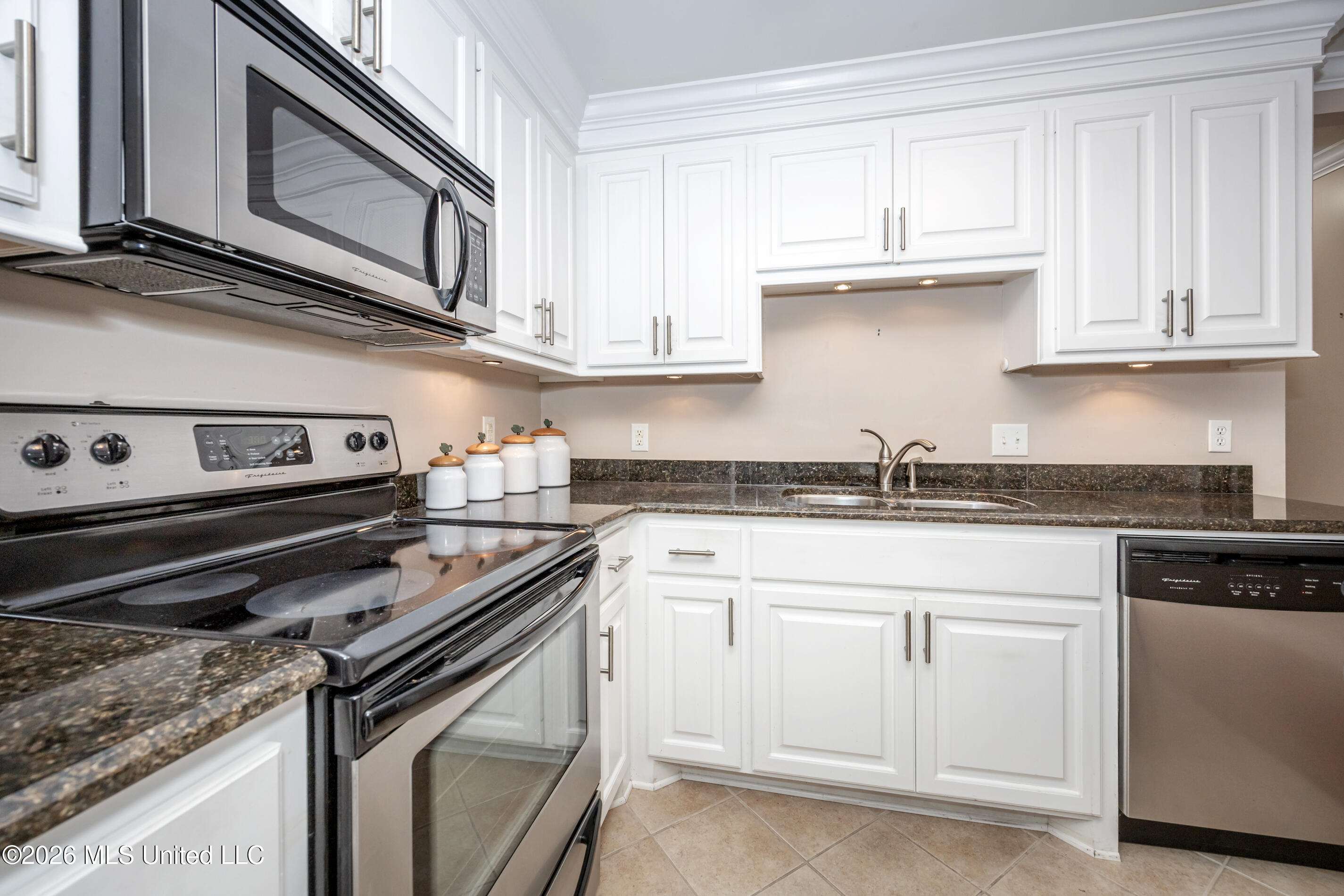 1907 9th Street Property Photo 16