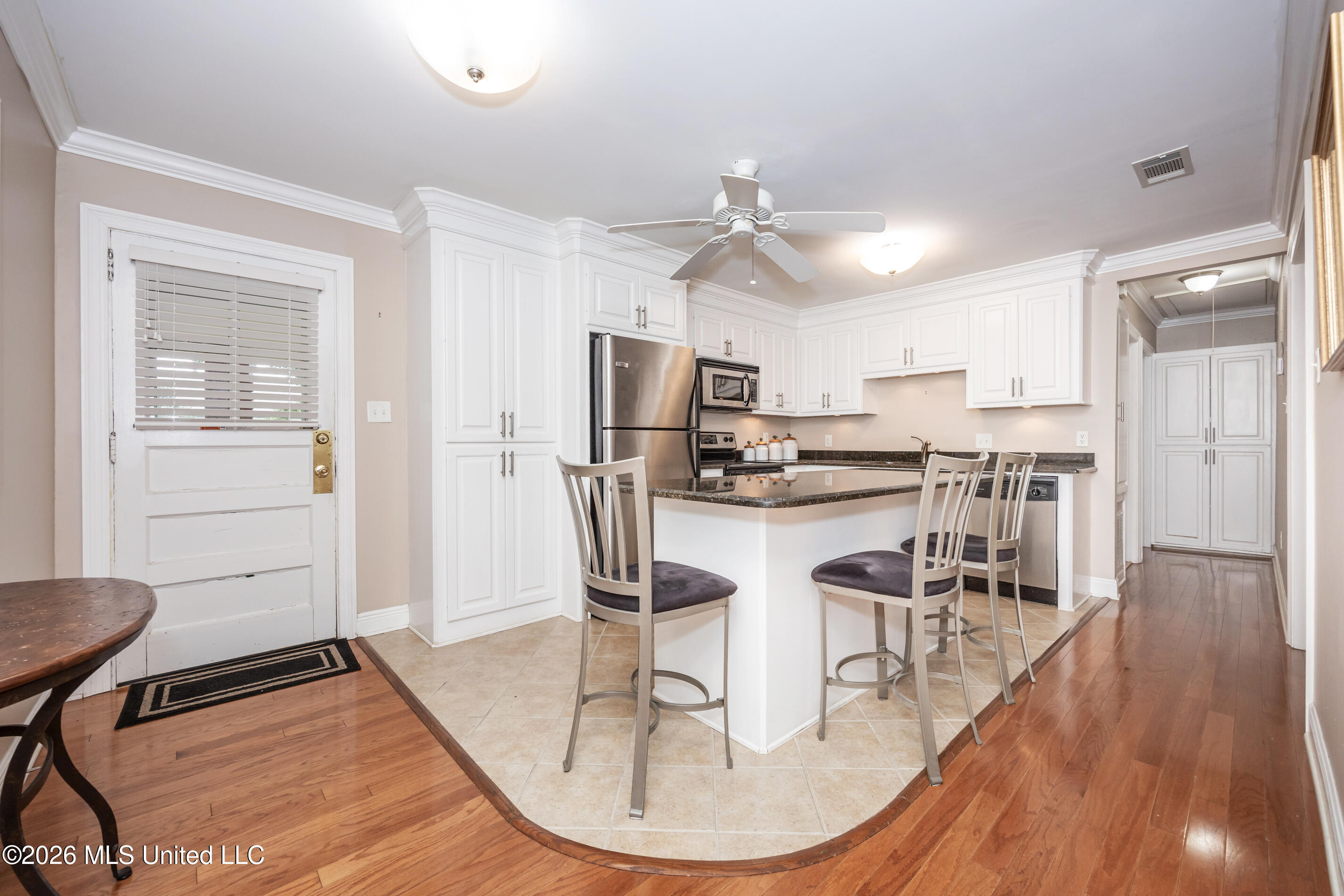 1907 9th Street Property Photo 18