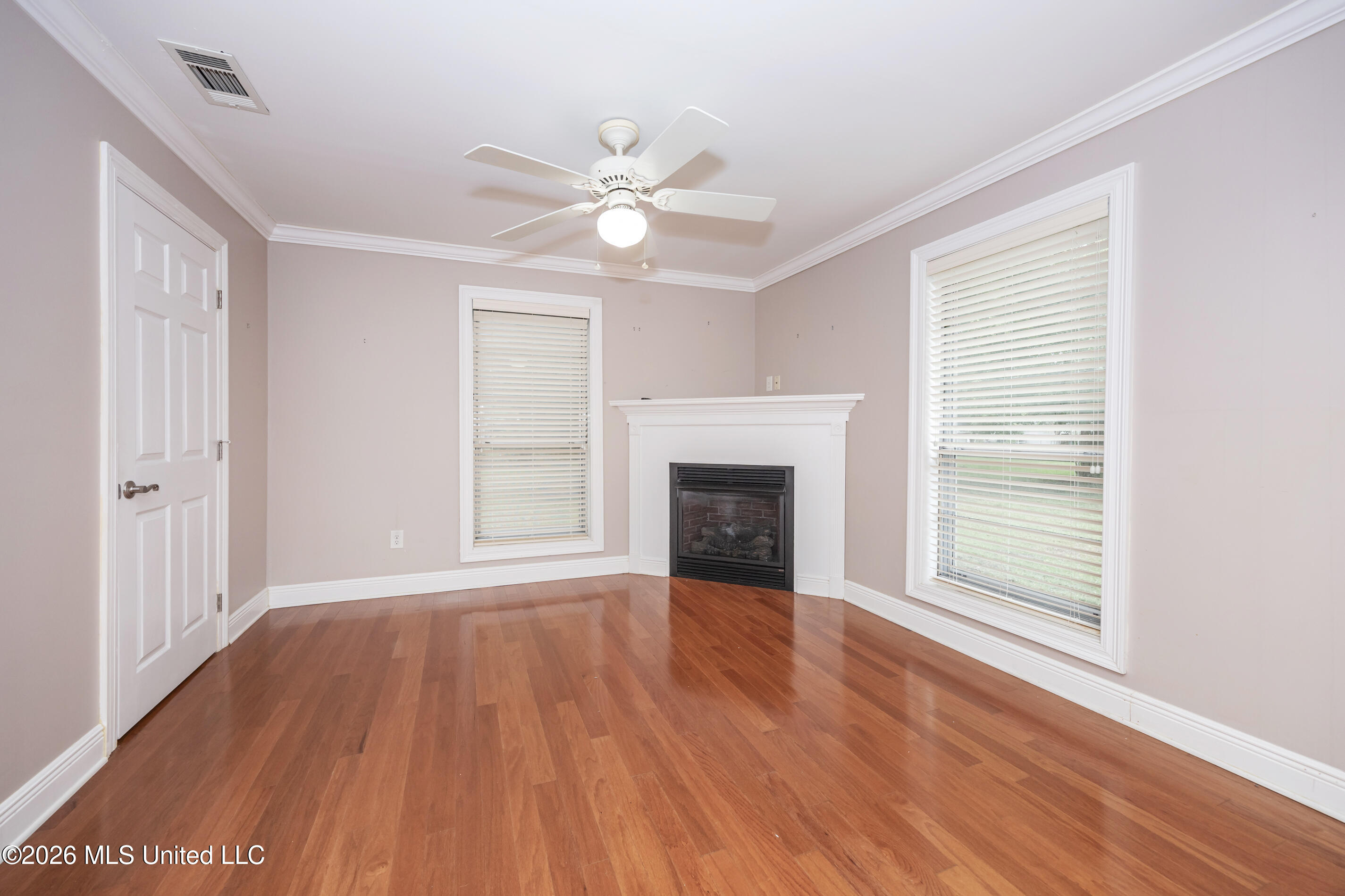 1907 9th Street Property Photo 22