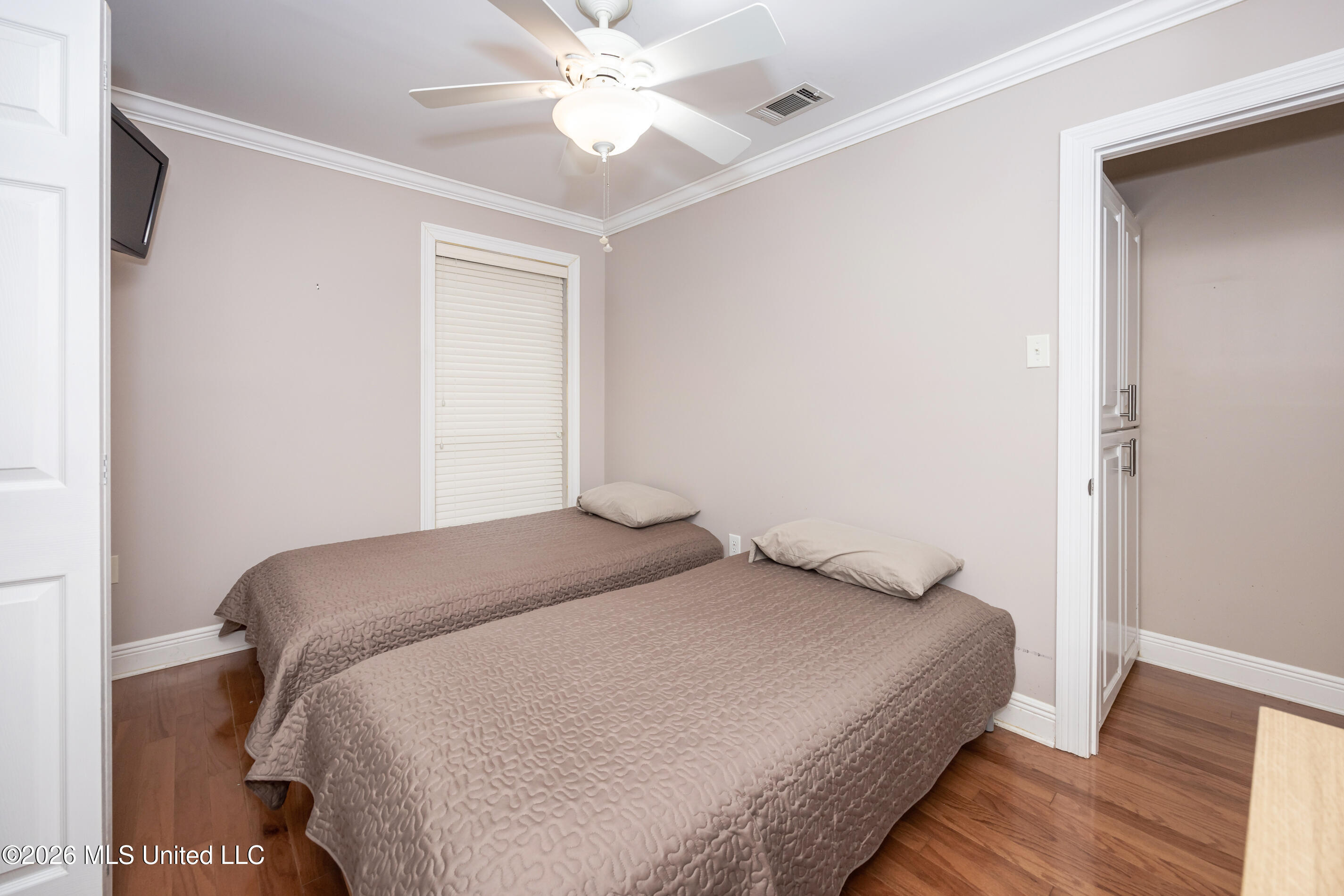1907 9th Street Property Photo 27