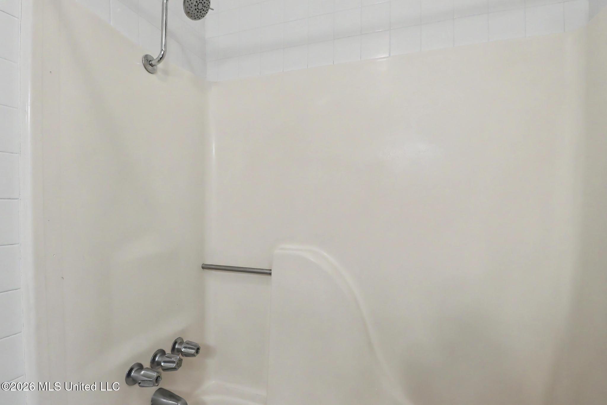 109 S Wright Avenue Property Photo 26