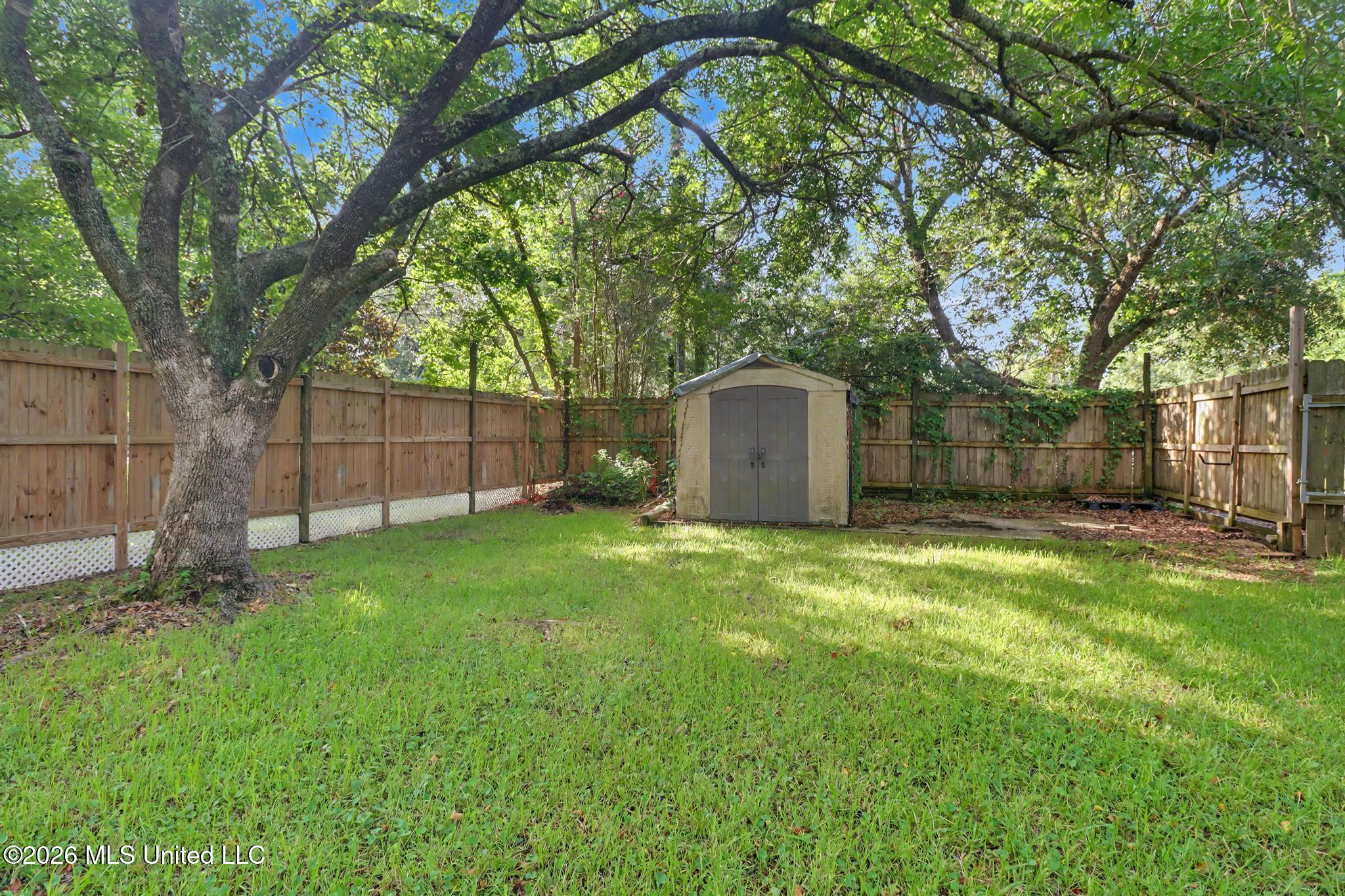 109 S Wright Avenue Property Photo 31
