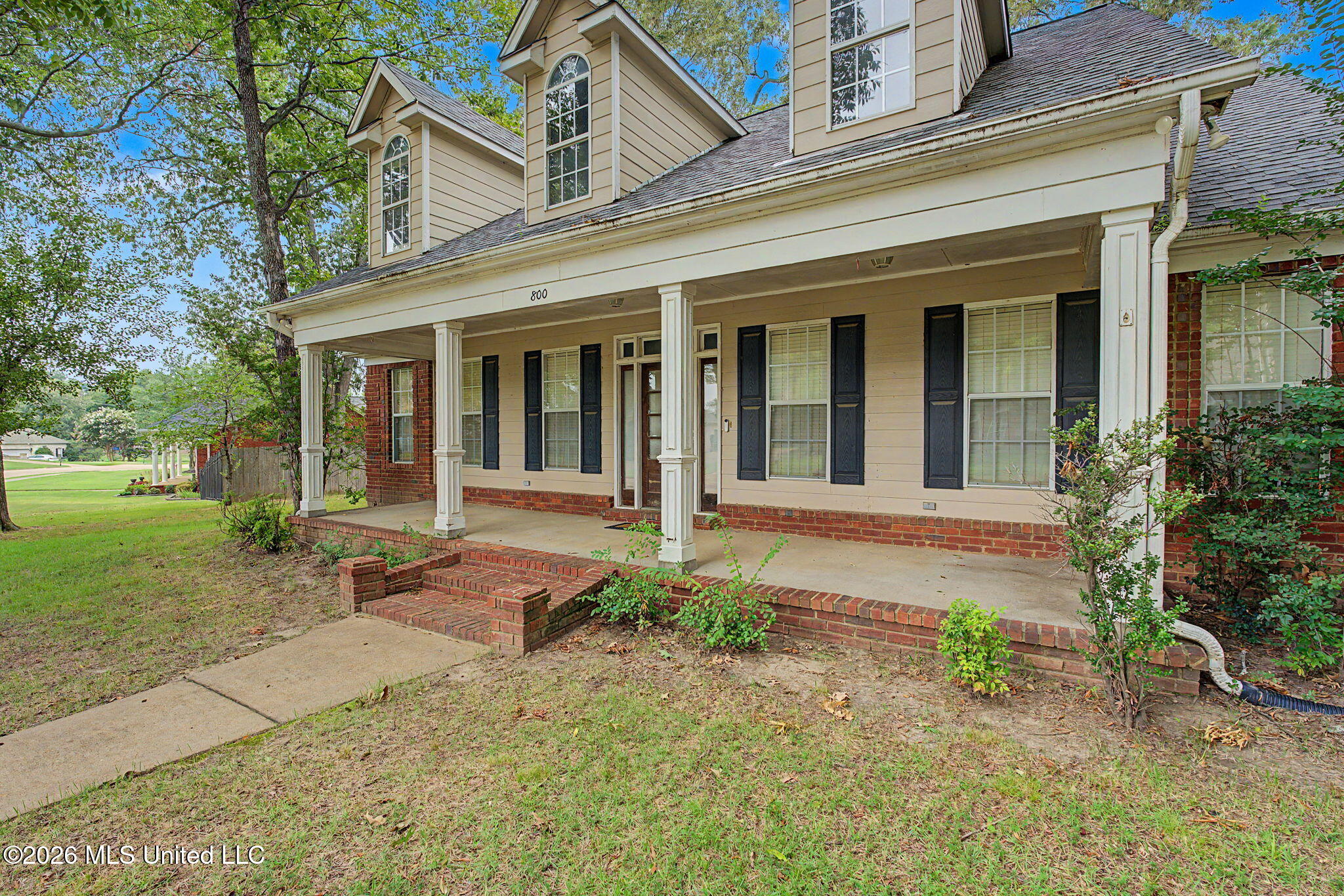 800 Cedar Crossing Property Photo 4