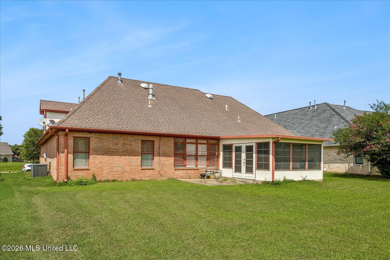 4363 Sweet Flag Loop Property Photo 28