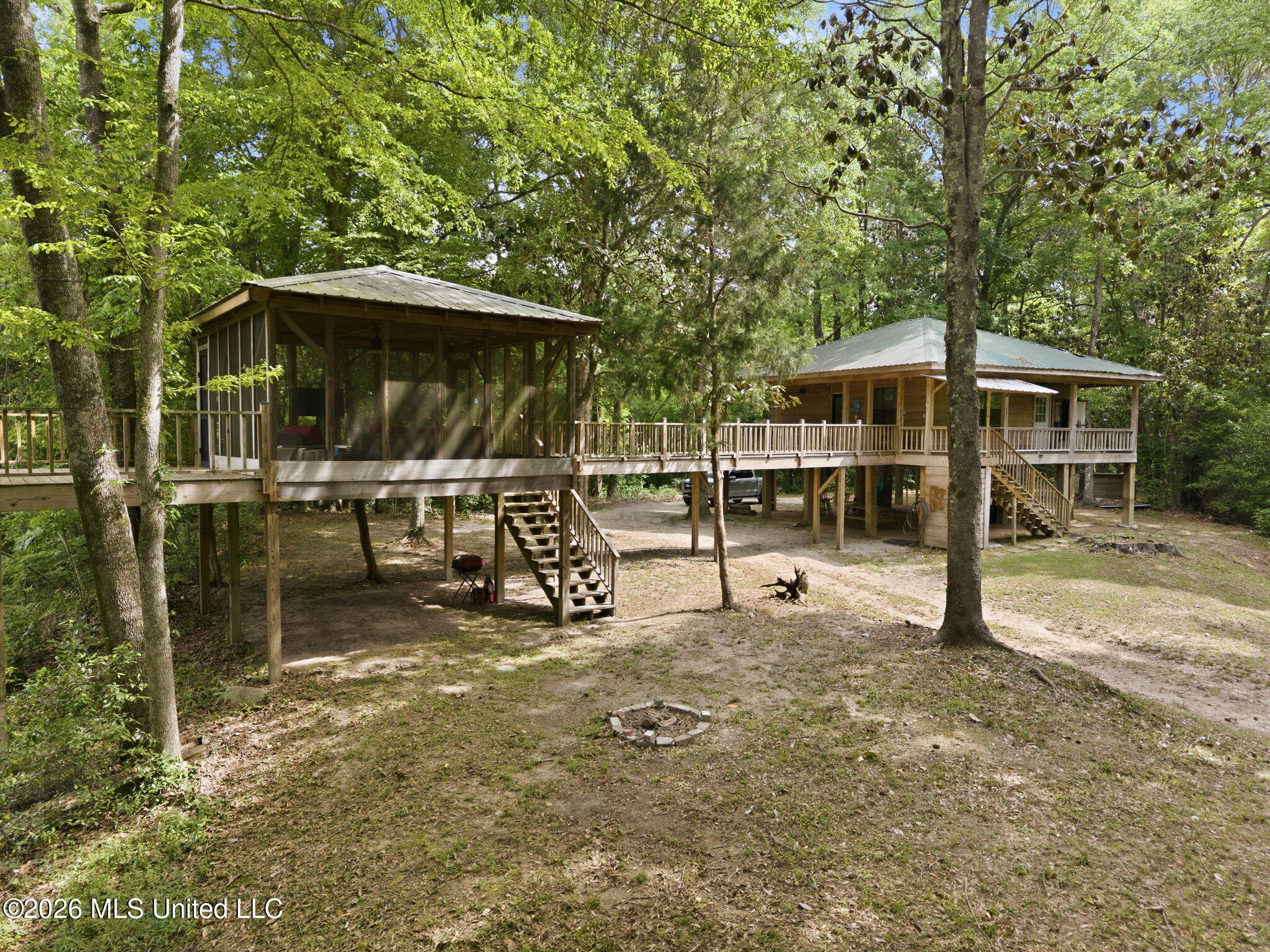 1230 Morriston Road Property Photo 2