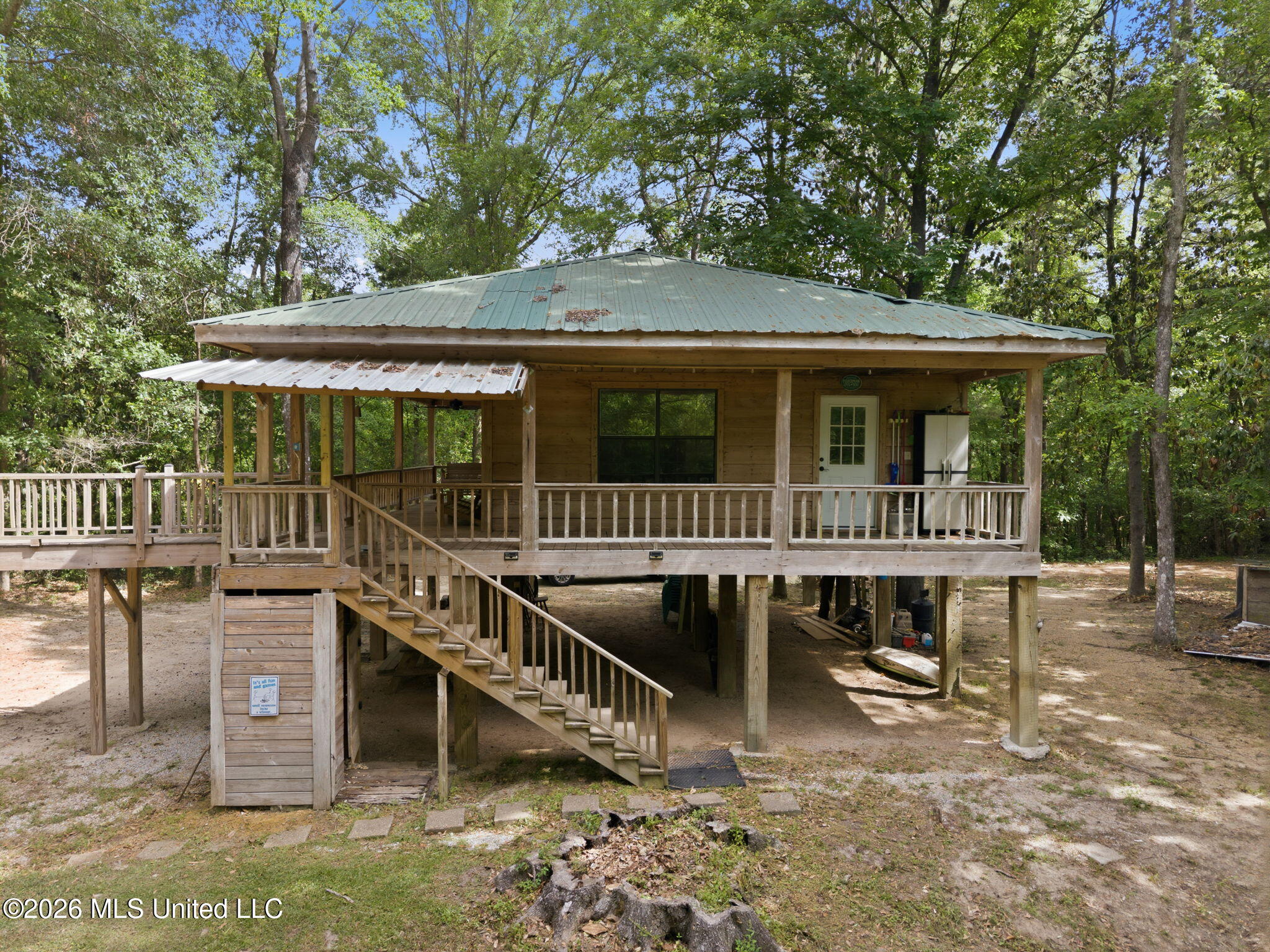 1230 Morriston Road Property Photo 6
