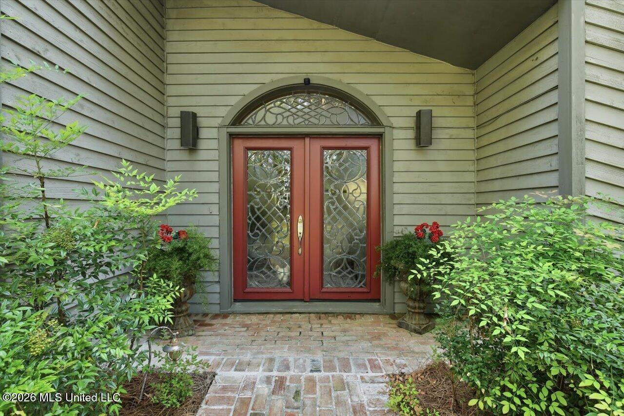13 Montgomery Lane Property Photo 12