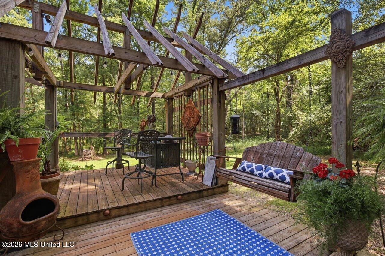 13 Montgomery Lane Property Photo 55