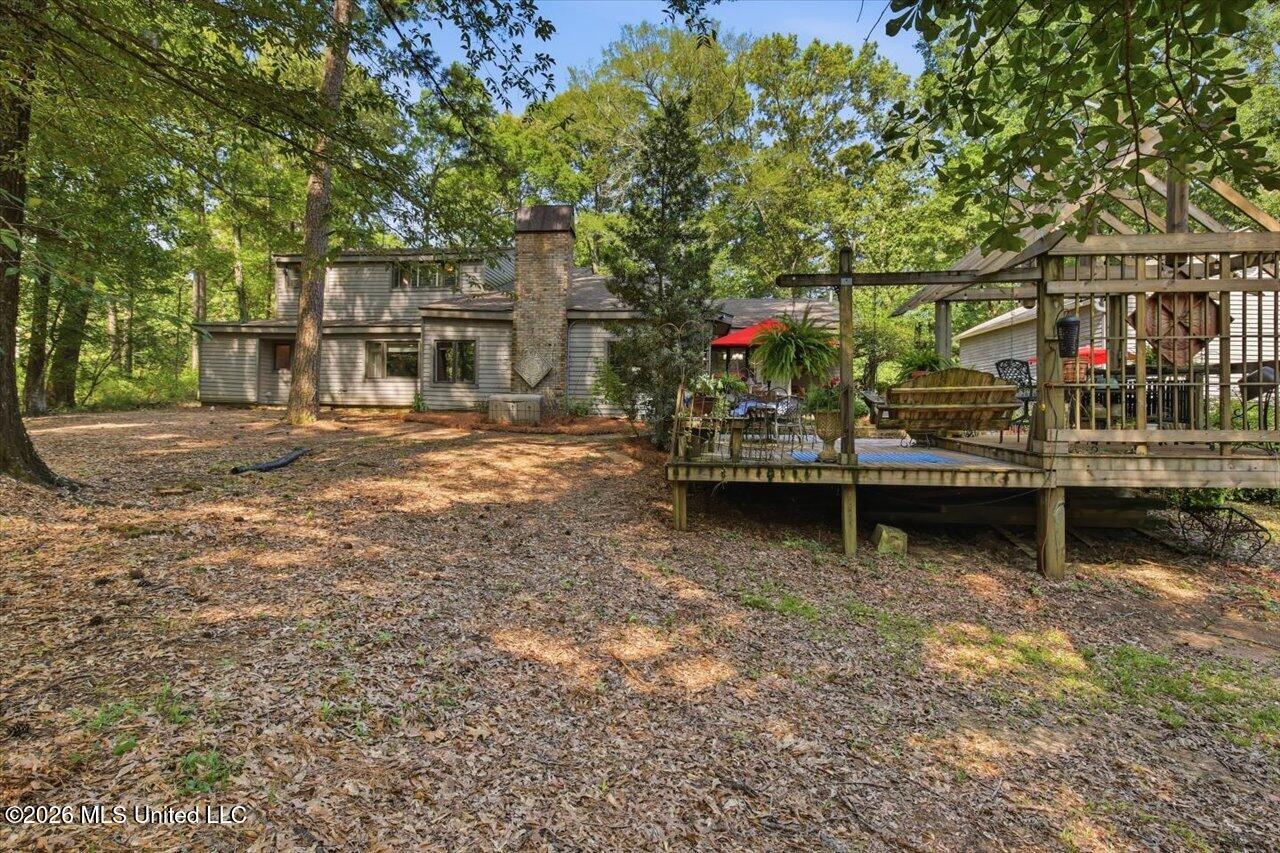 13 Montgomery Lane Property Photo 60