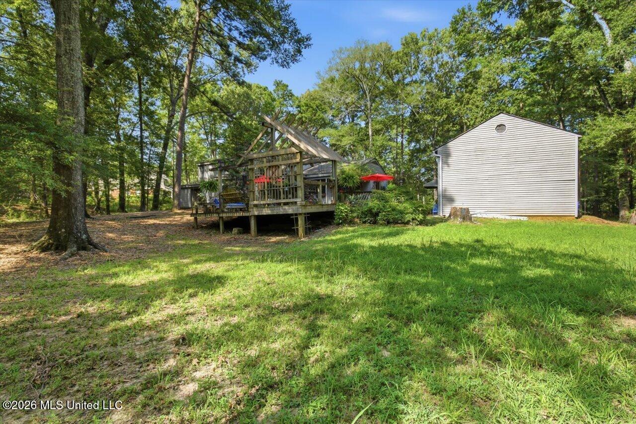 13 Montgomery Lane Property Photo 61