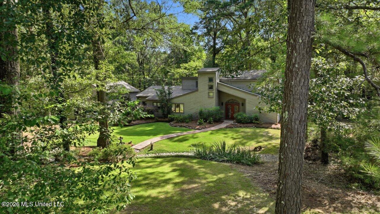 13 Montgomery Lane Property Photo 68