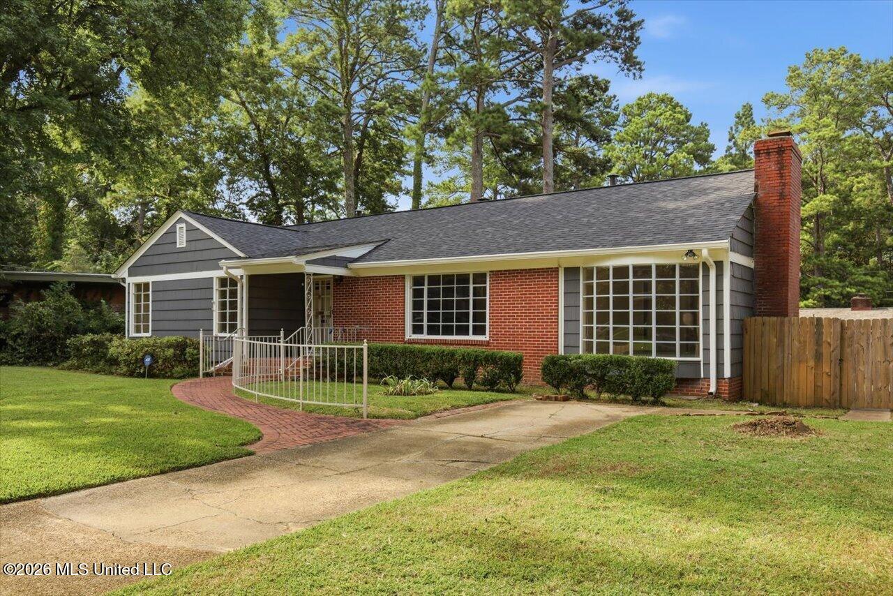 1037 Cedar Hill Drive Property Photo 2