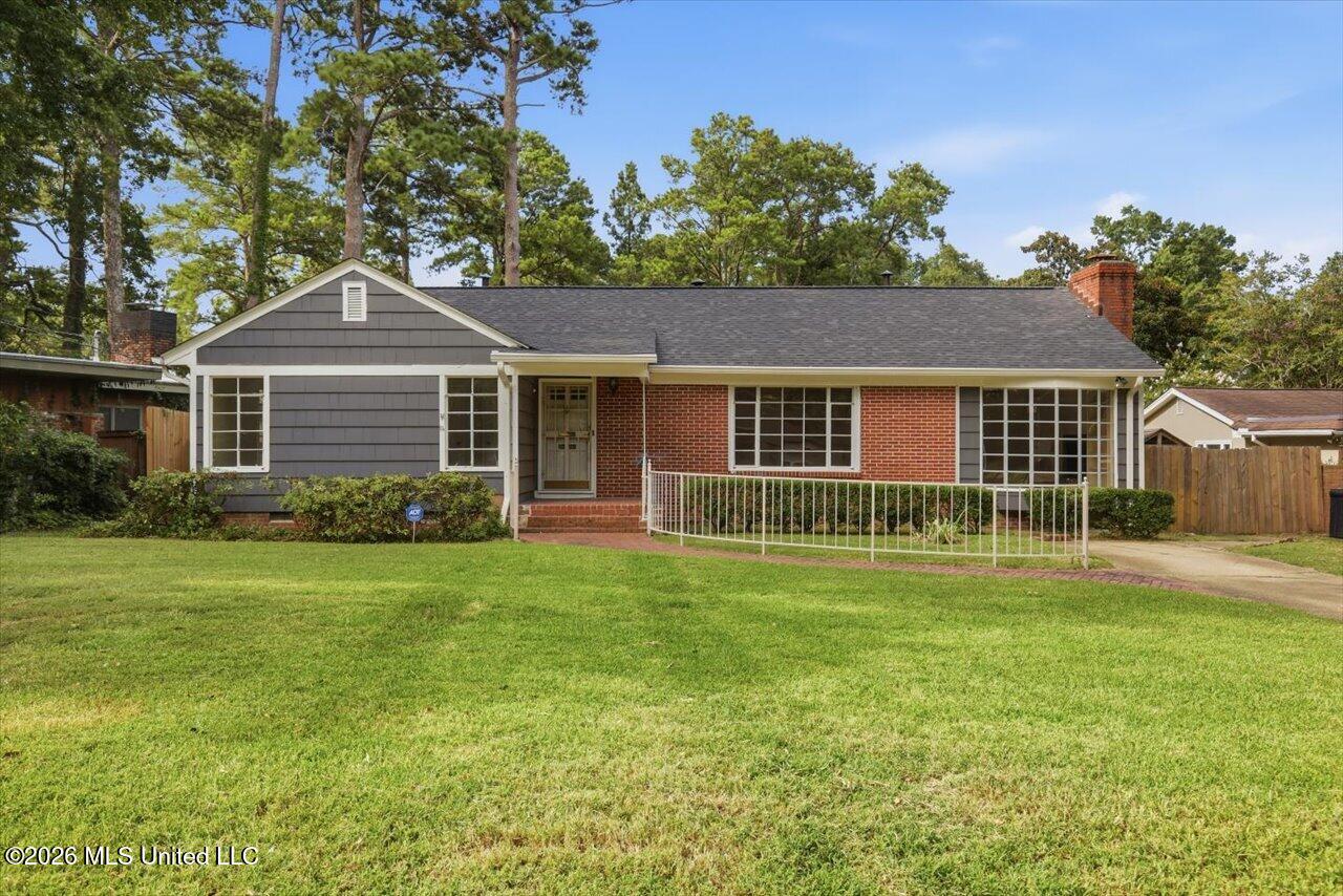 1037 Cedar Hill Drive Property Photo 3