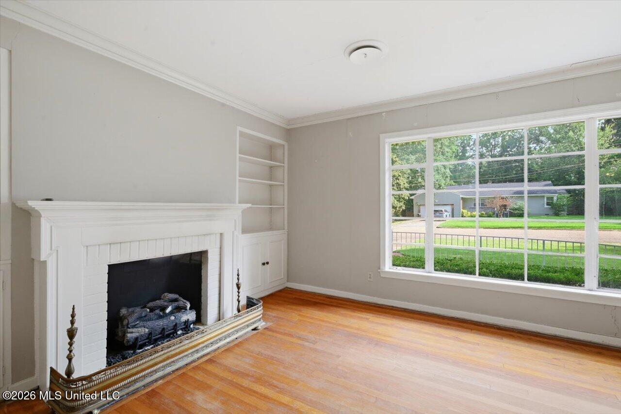 1037 Cedar Hill Drive Property Photo 6