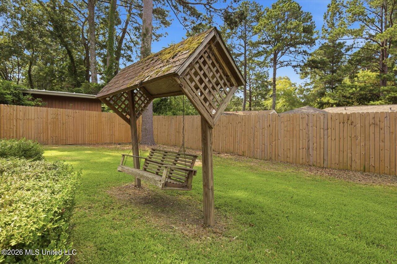 1037 Cedar Hill Drive Property Photo 31
