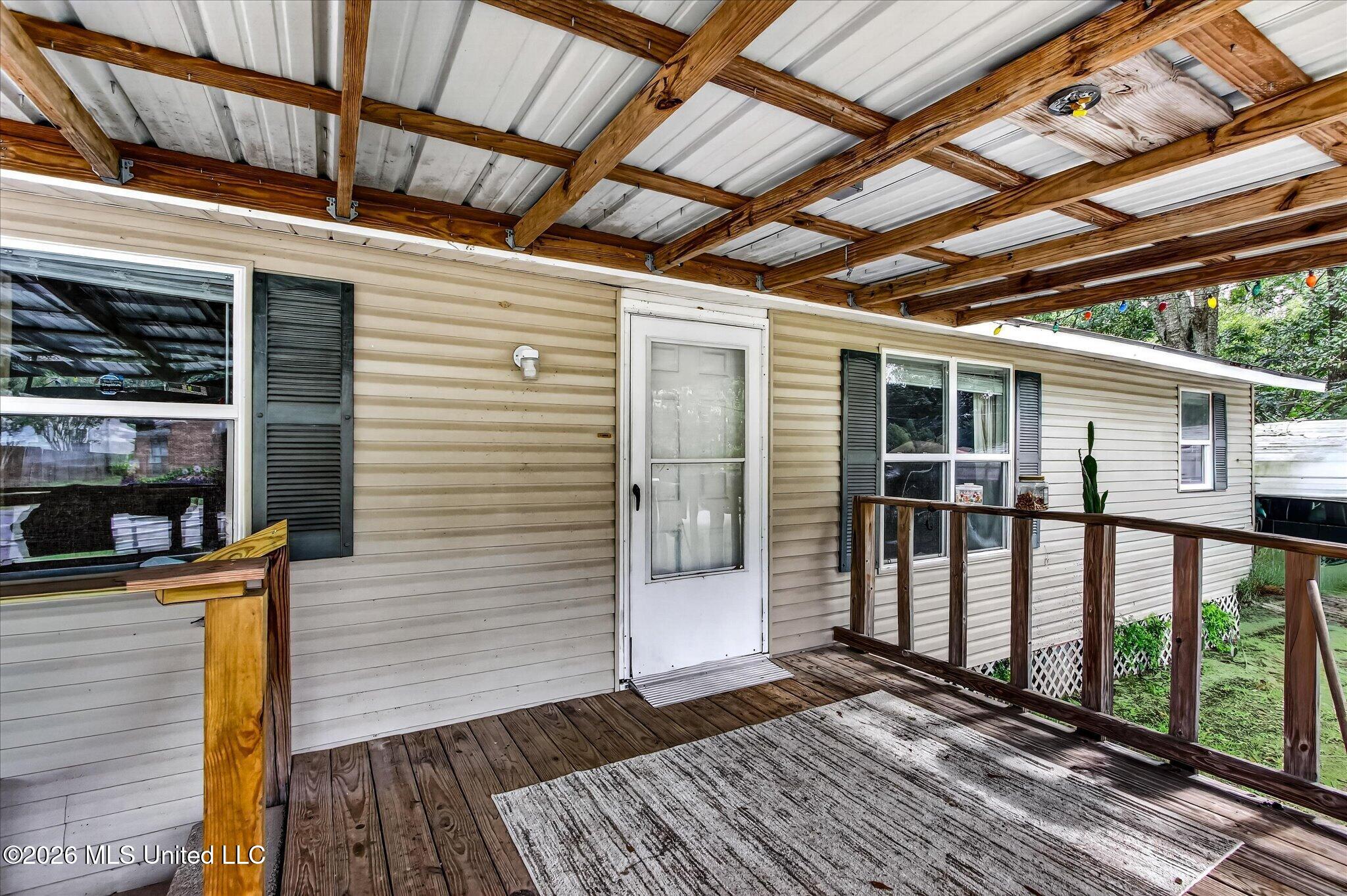 16080 Crestview Drive Property Photo 12