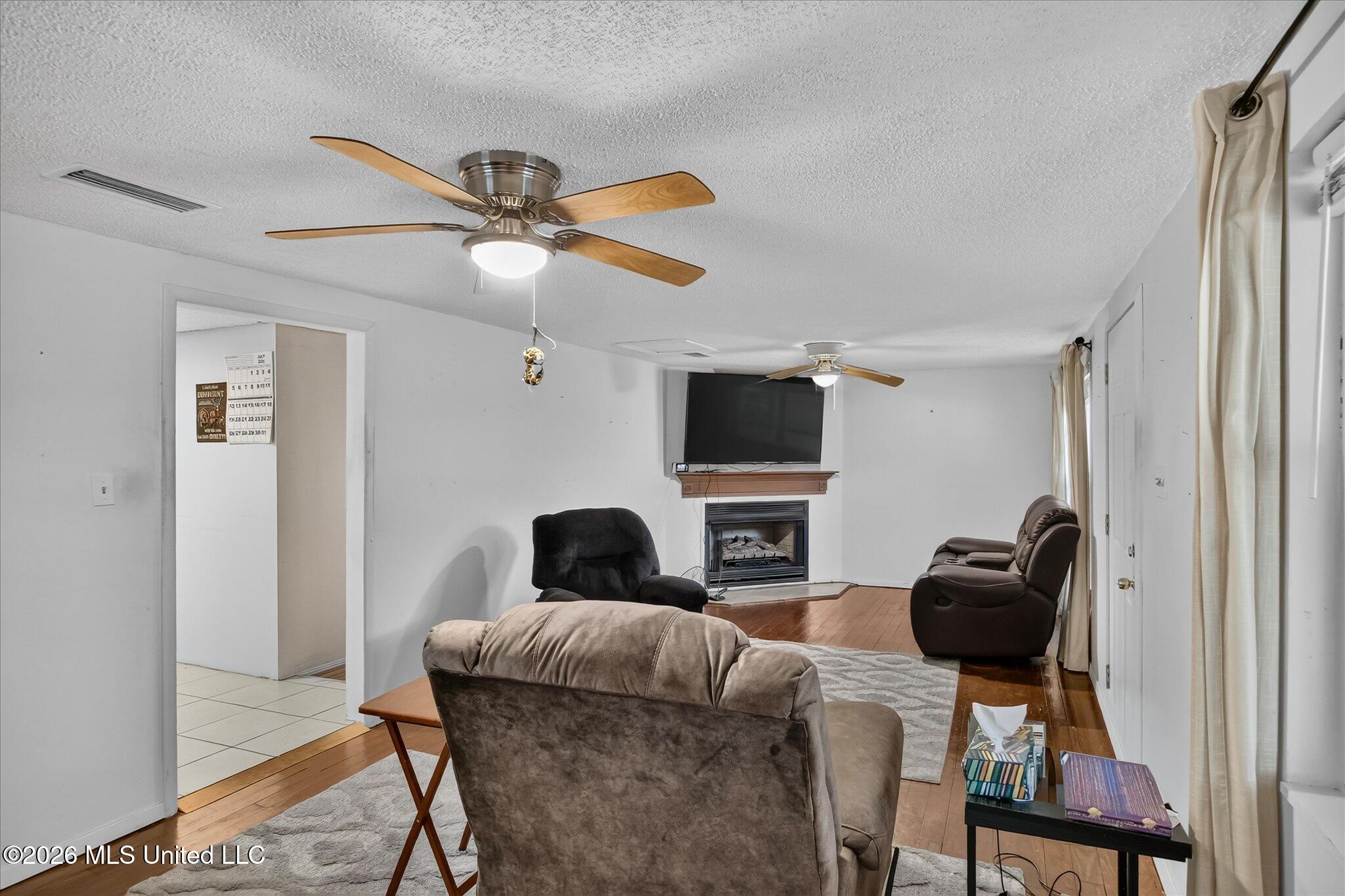 16080 Crestview Drive Property Photo 16