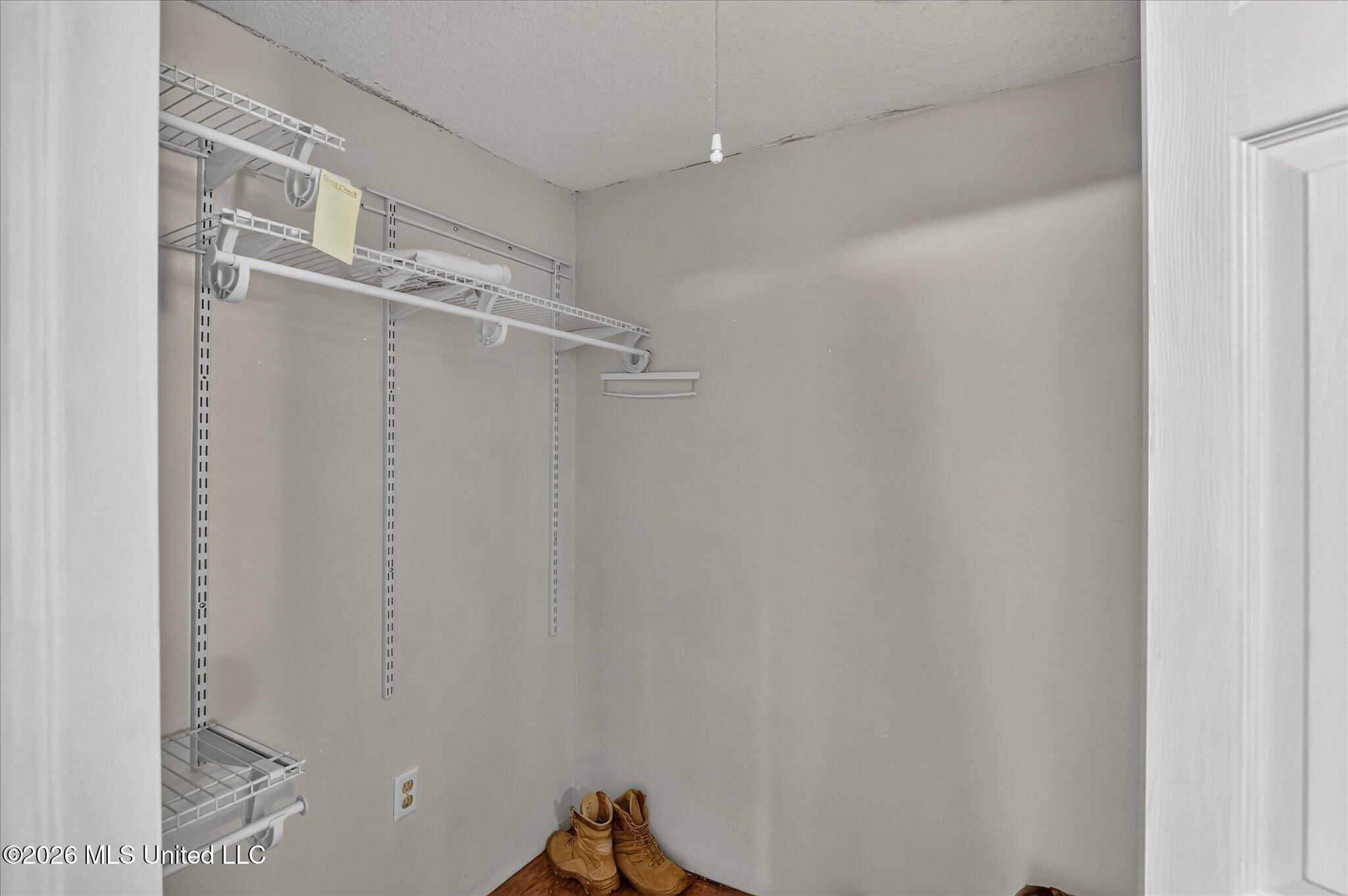 16080 Crestview Drive Property Photo 32
